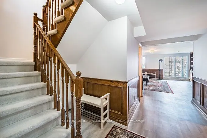 42 Morrison Crescent