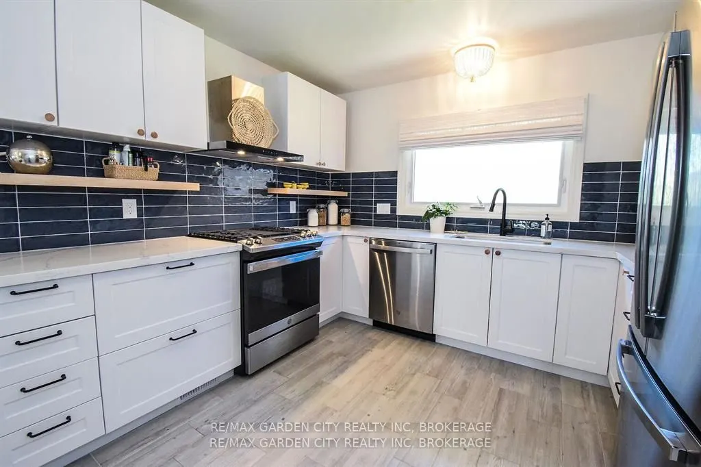 14 Elmridge Drive