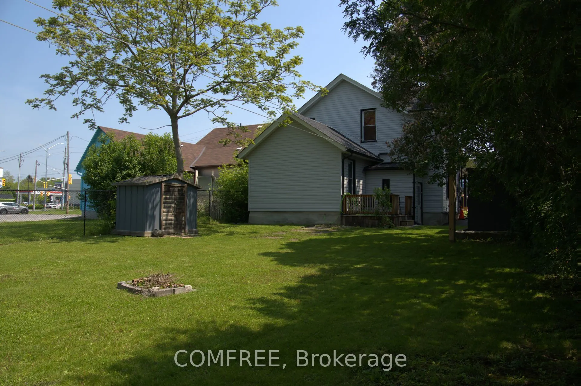 463 Division Street