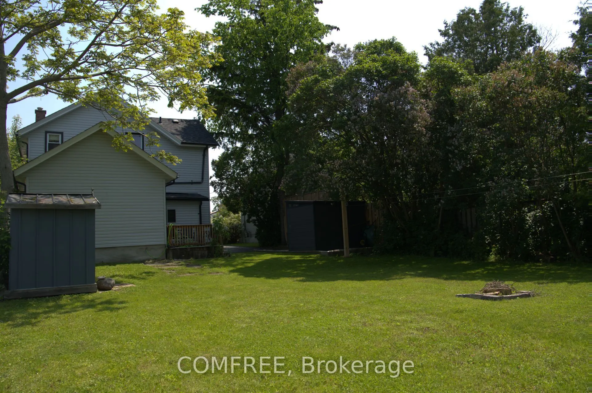 463 Division Street