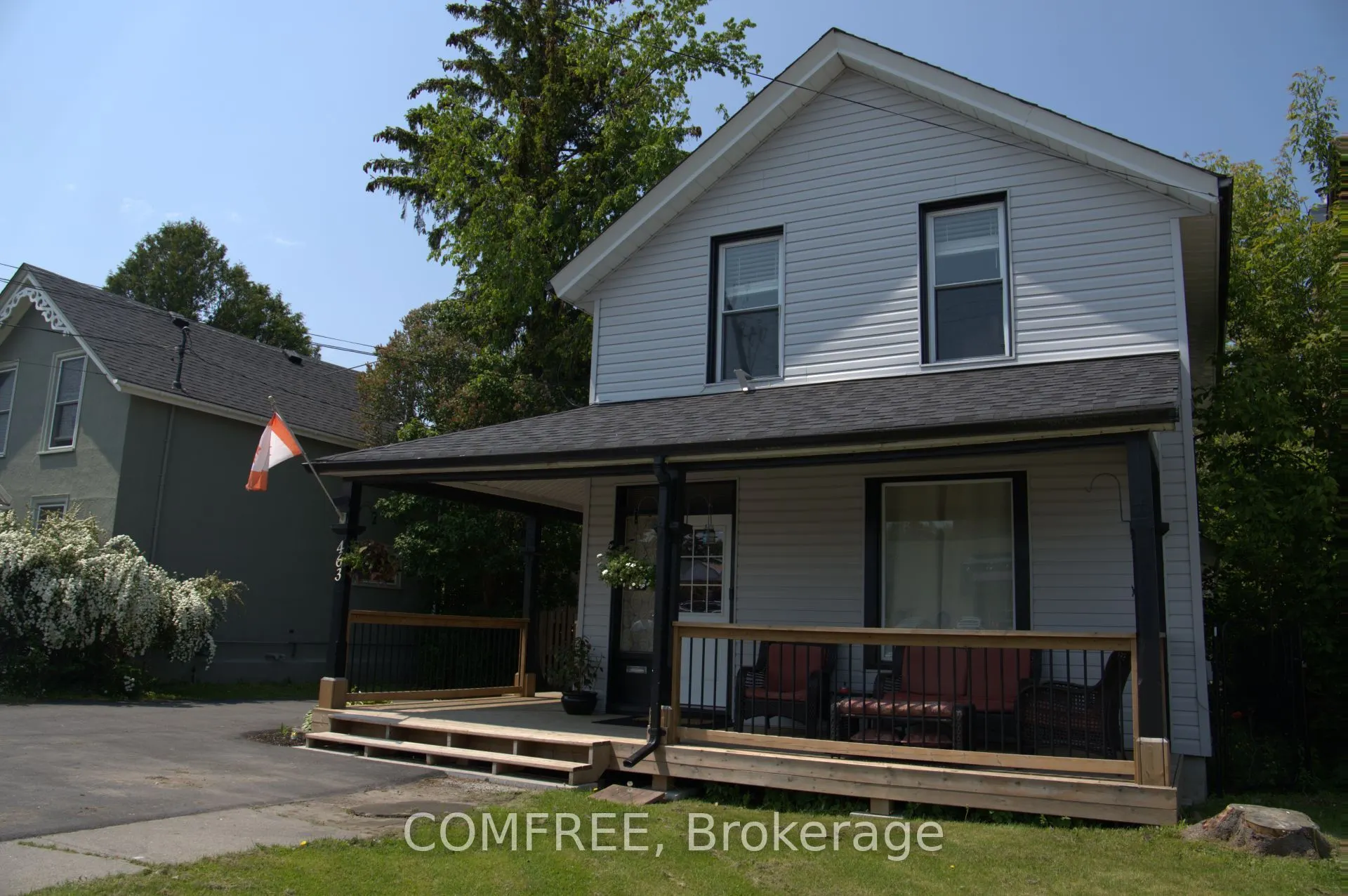 463 Division Street