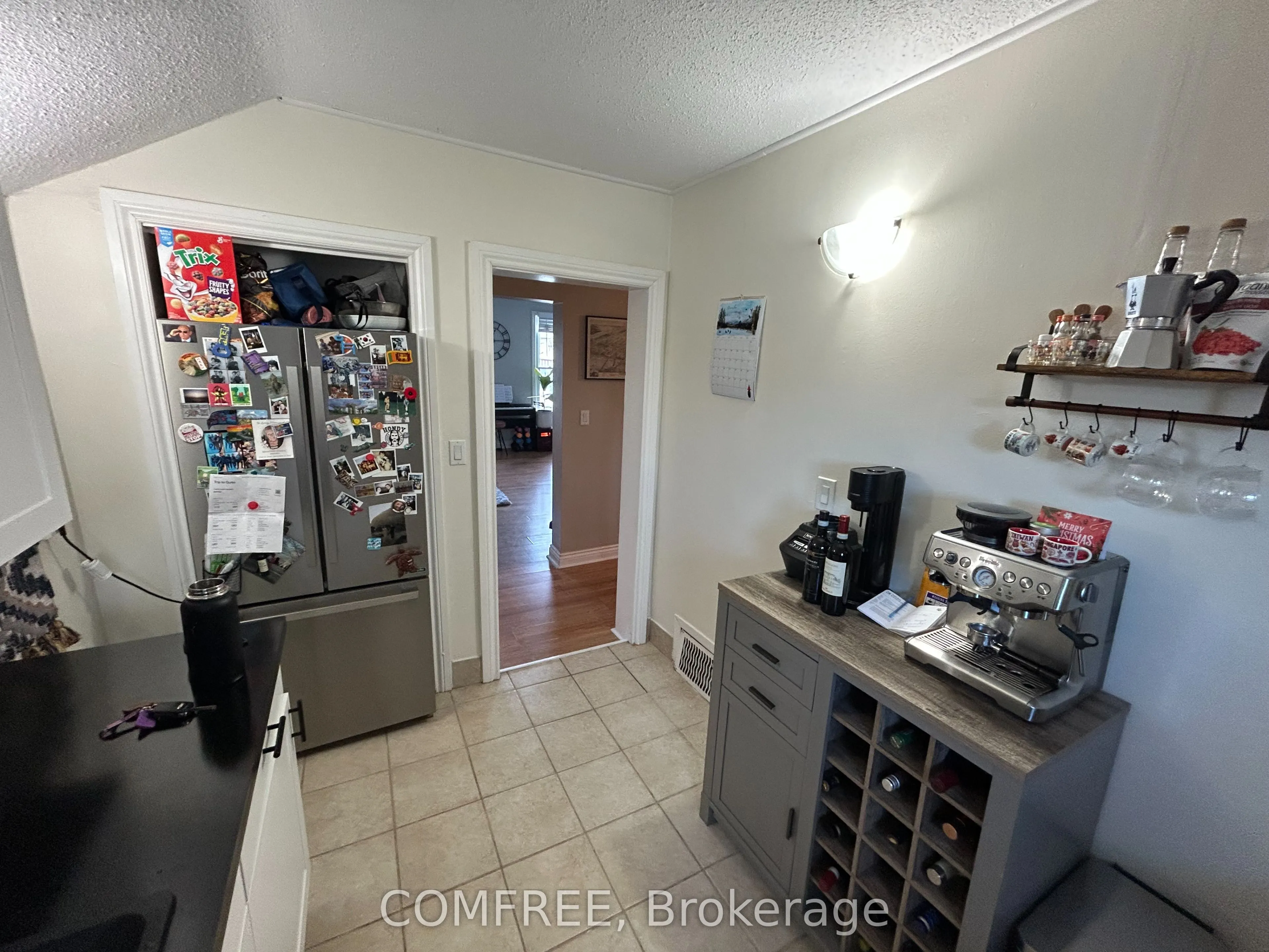 463 Division Street