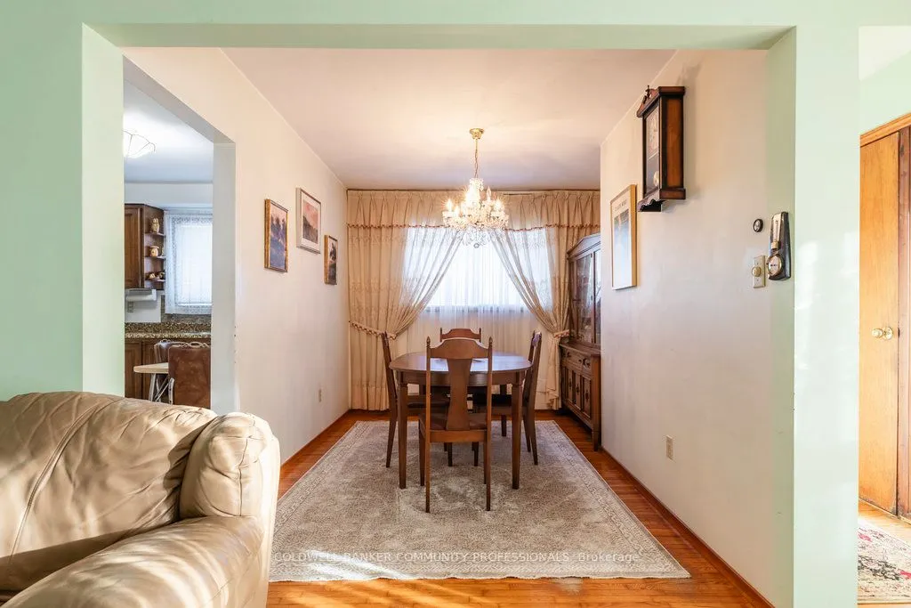 16 Elm Avenue