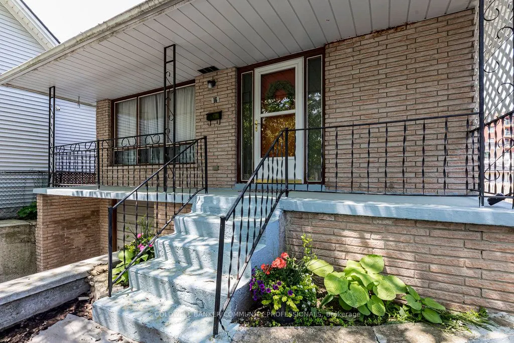 16 Elm Avenue