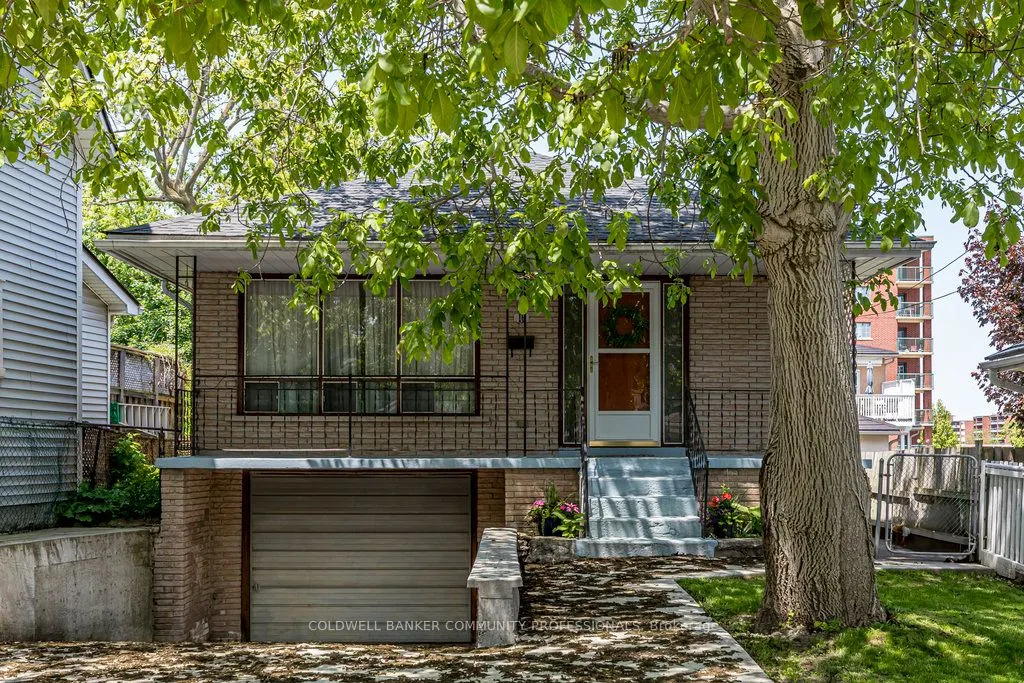 16 Elm Avenue