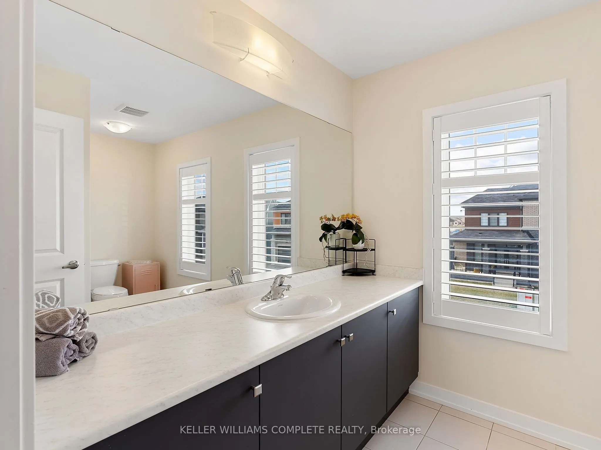 170 Whithorn Crescent