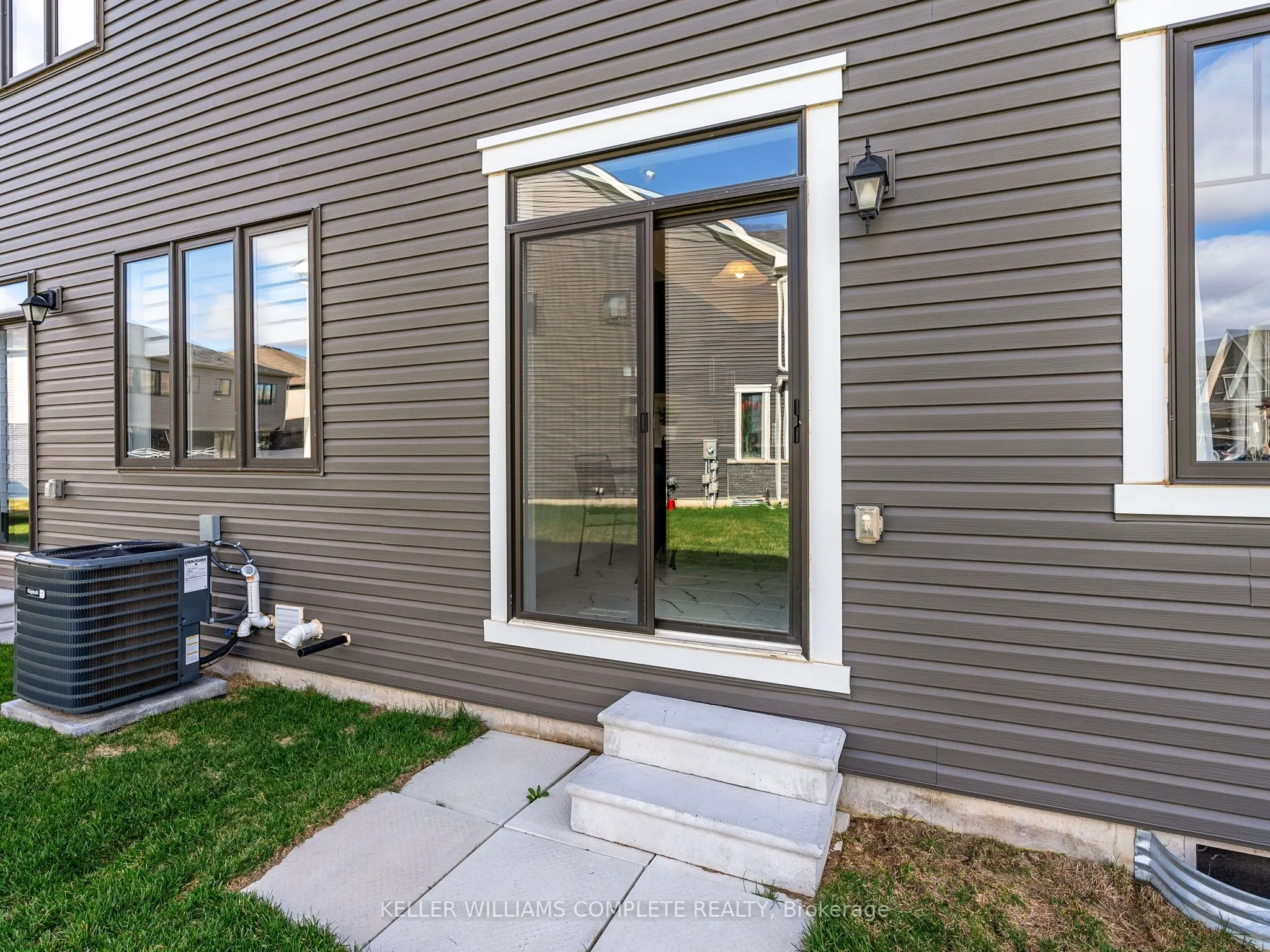 170 Whithorn Crescent