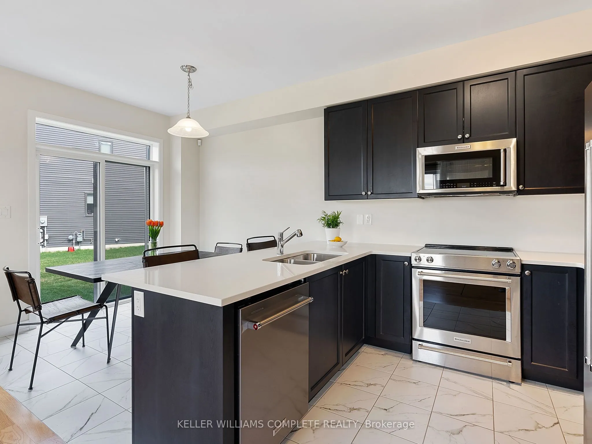 170 Whithorn Crescent