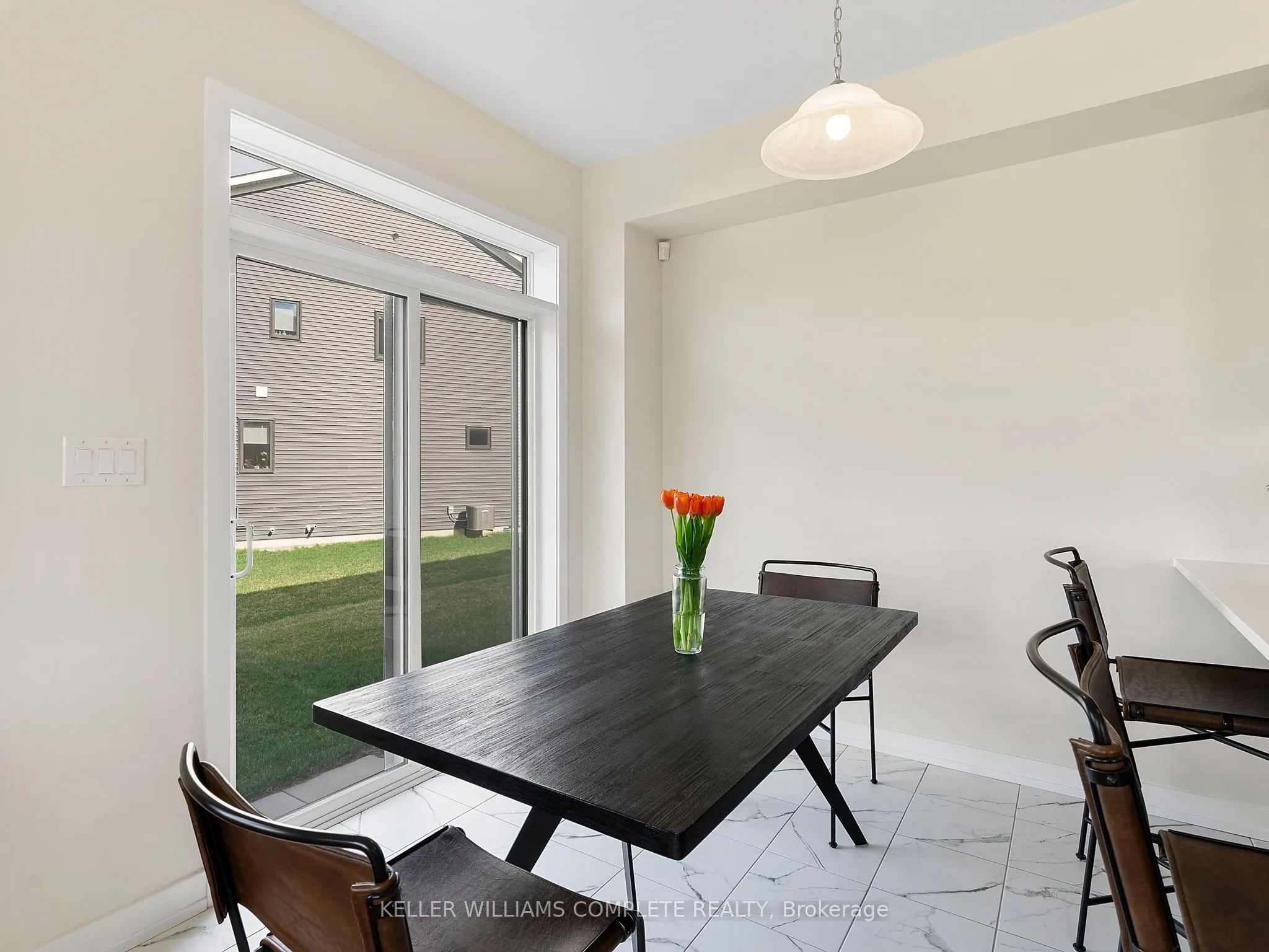 170 Whithorn Crescent