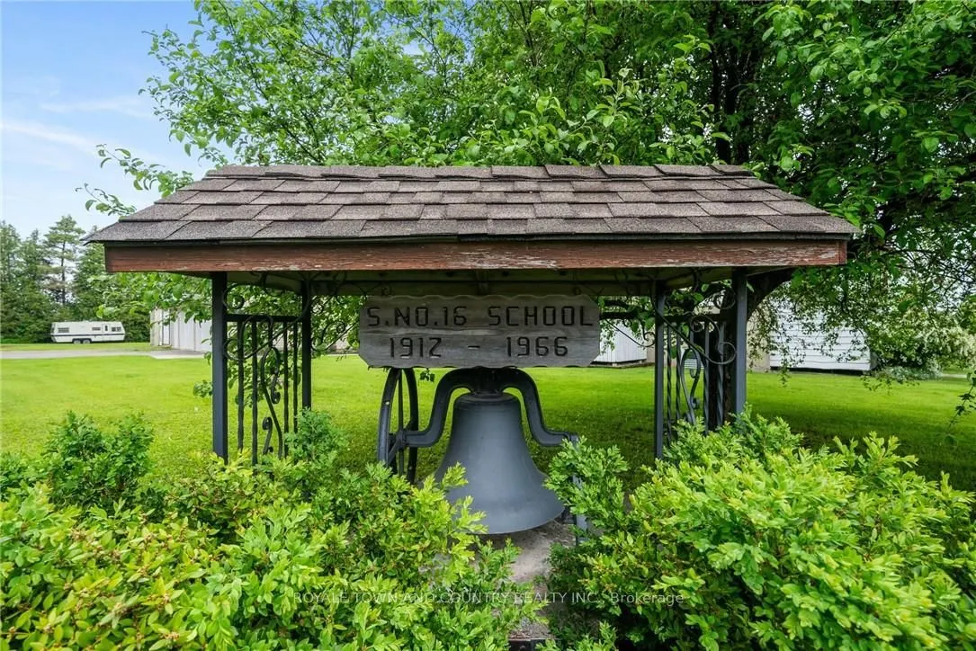 1320 Heights Road