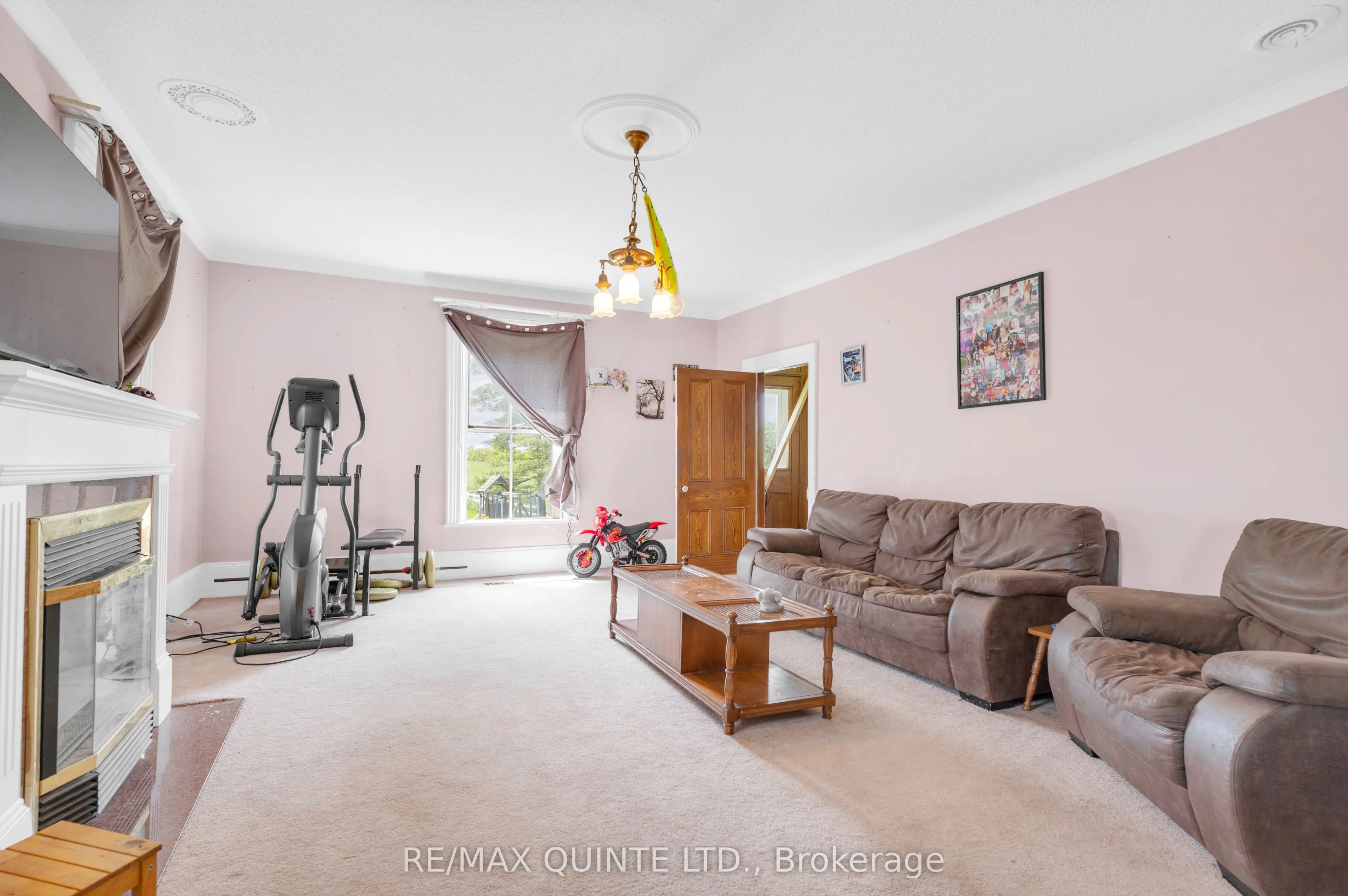 472 Maple Road