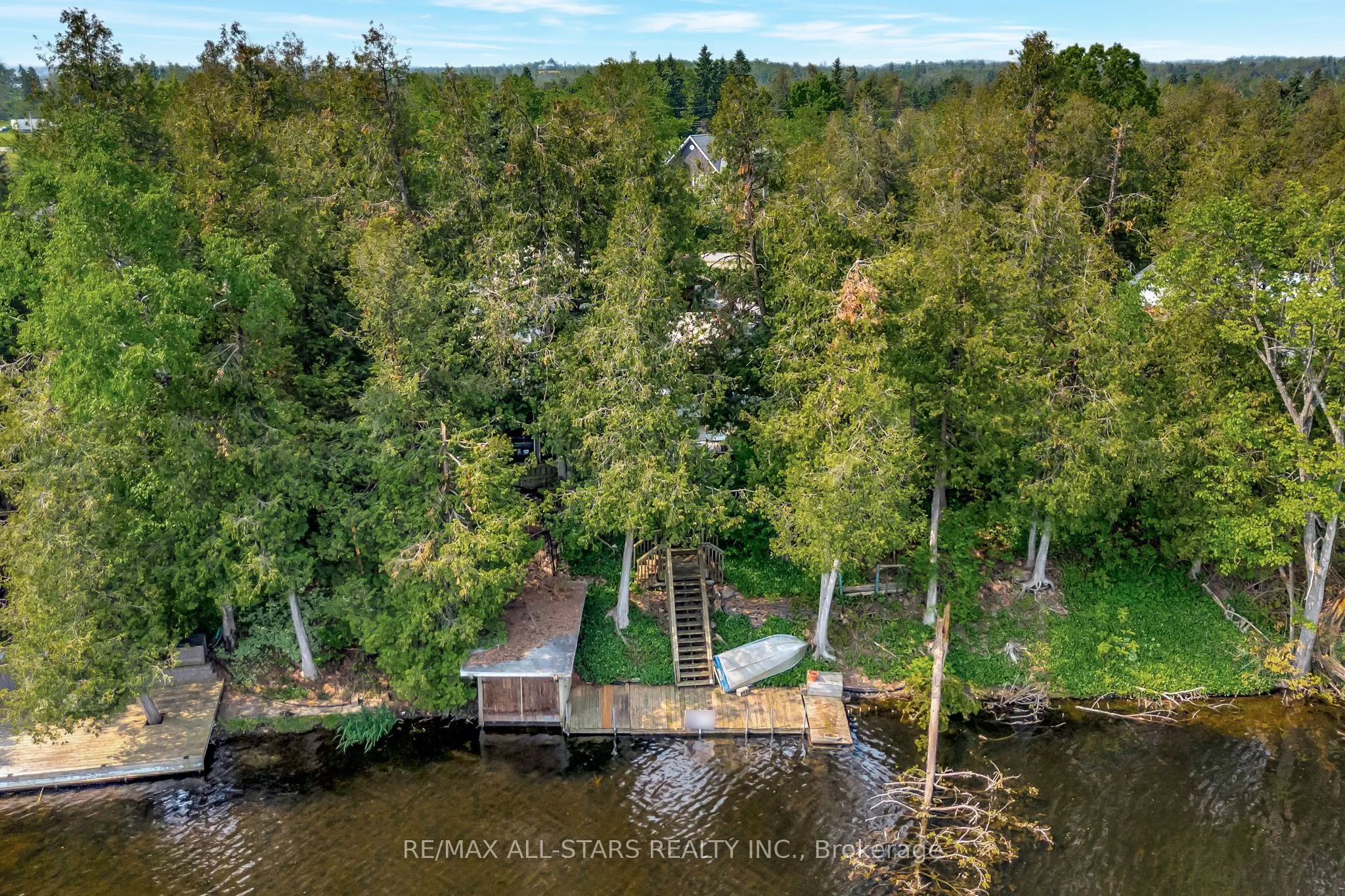 14 Wychwood Drive E