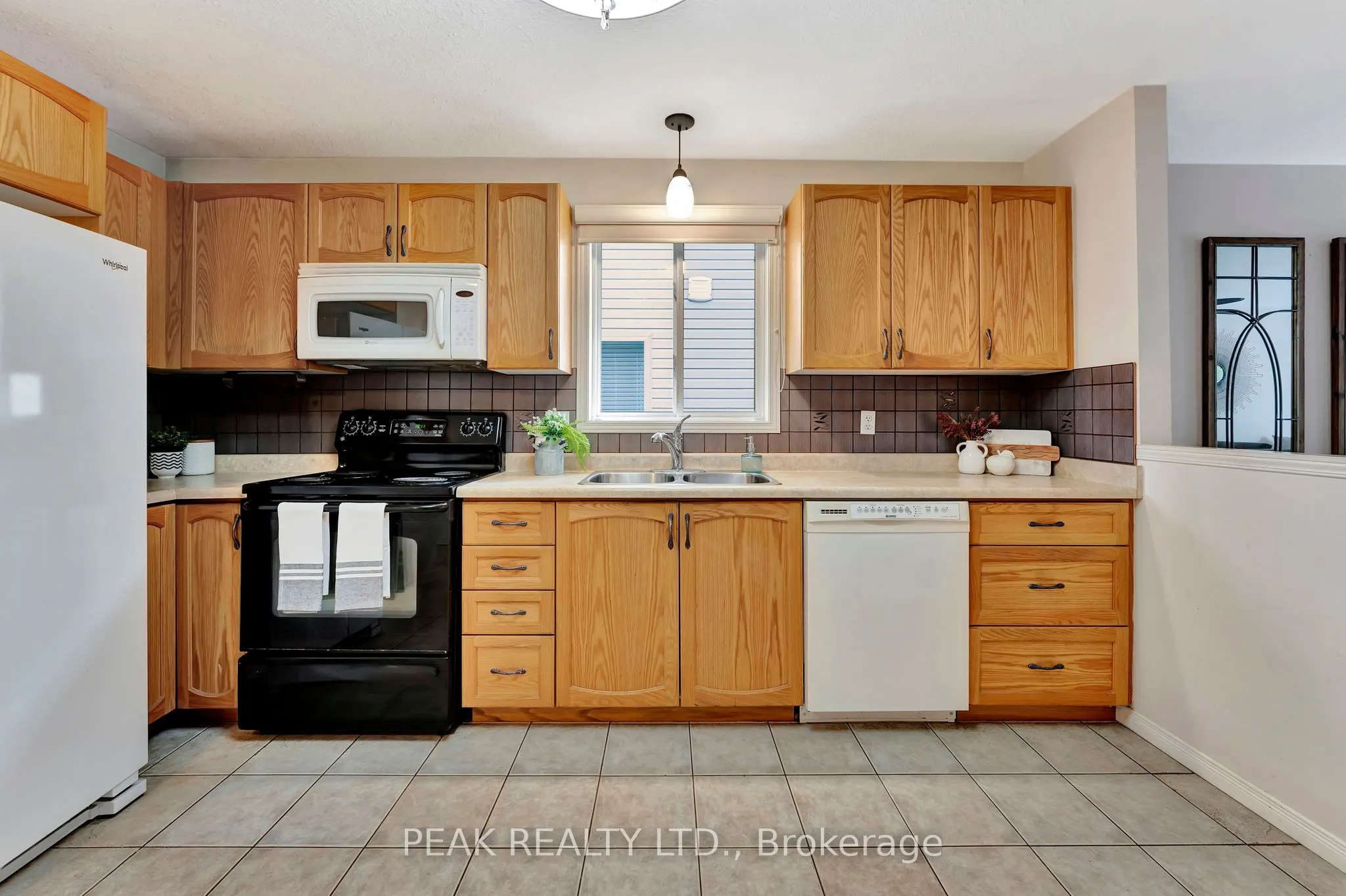 30 Savannah Ridge Drive