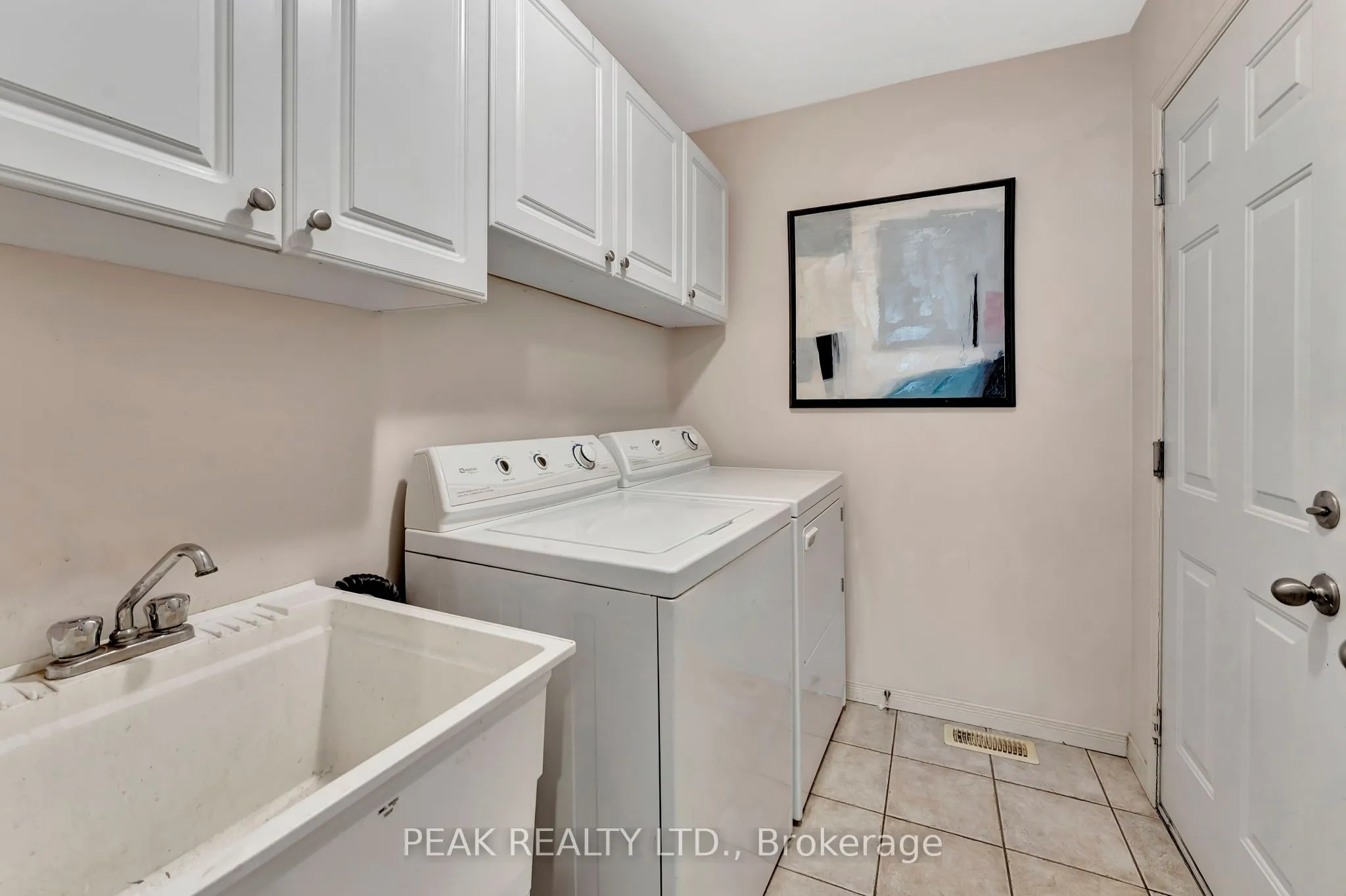 30 Savannah Ridge Drive