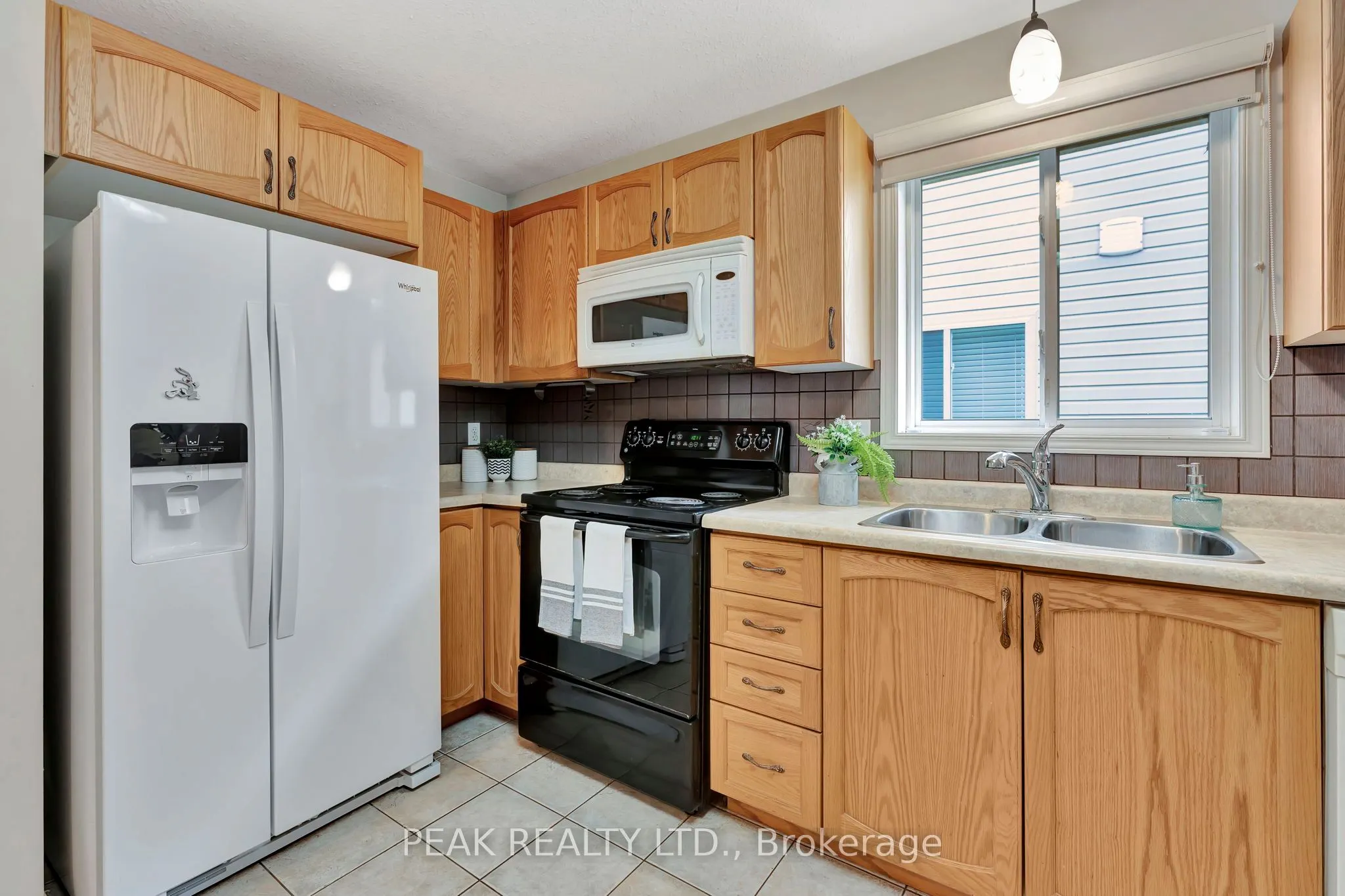 30 Savannah Ridge Drive
