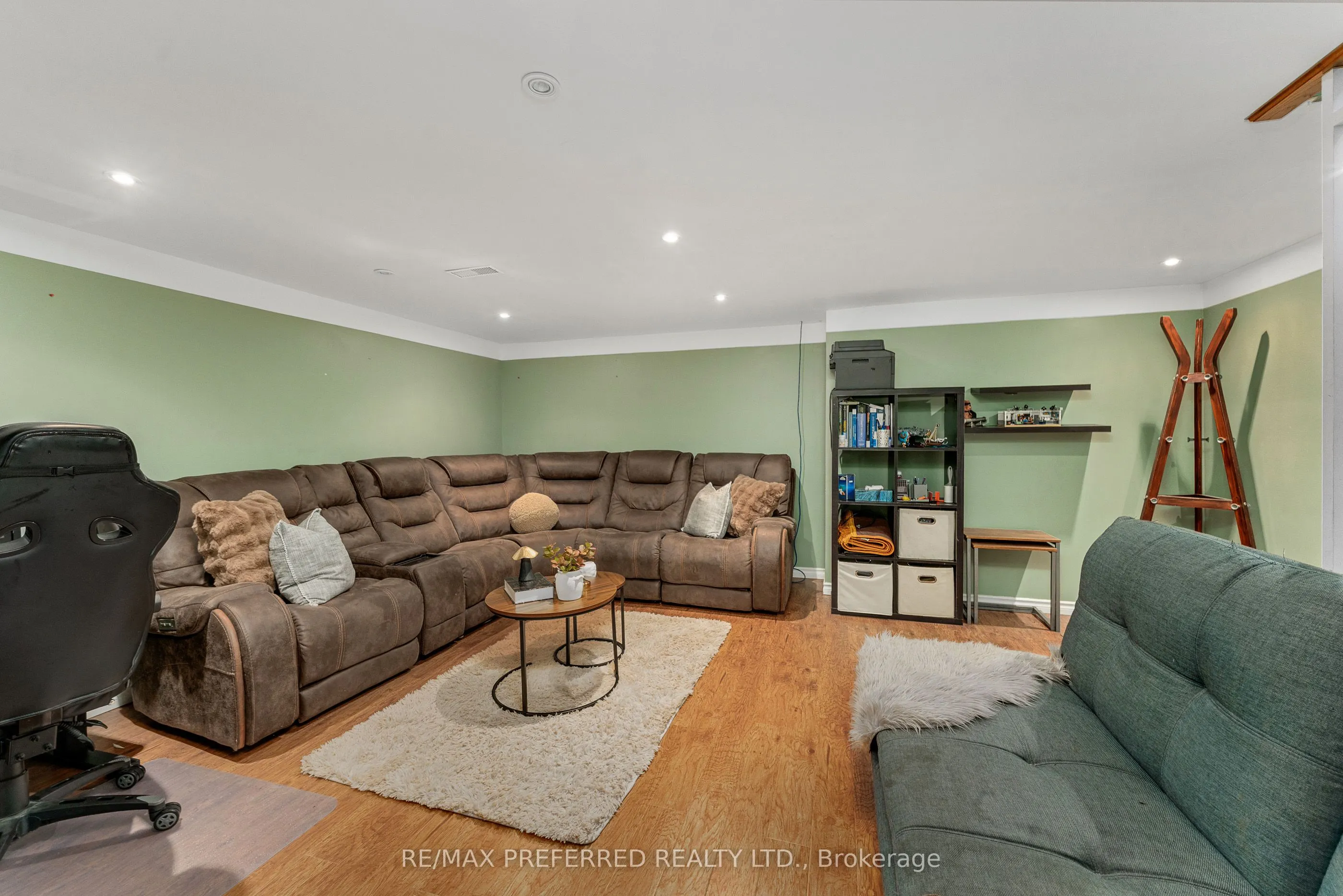 9336 Alten Drive