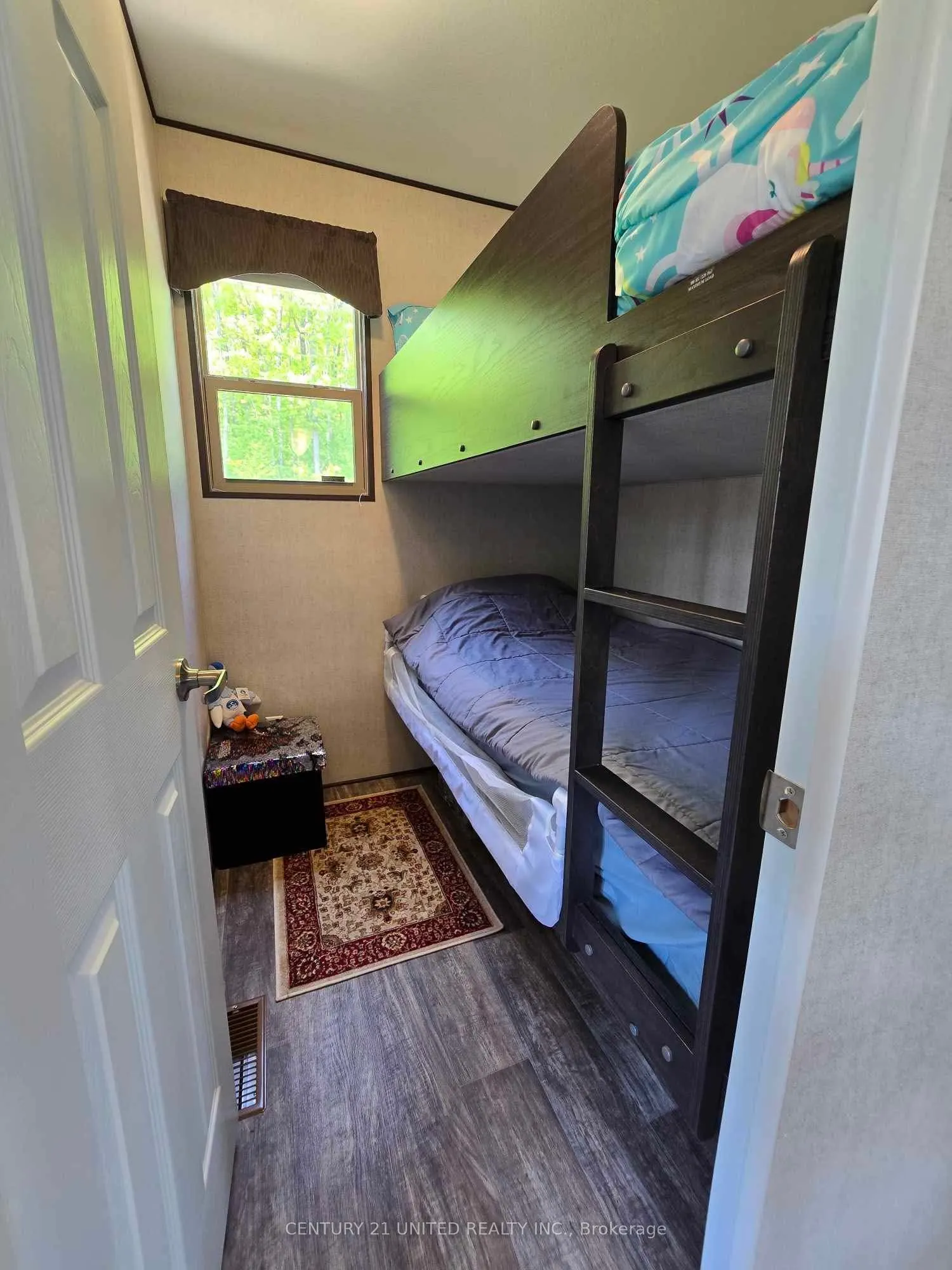 1235 Villiers Line, #46