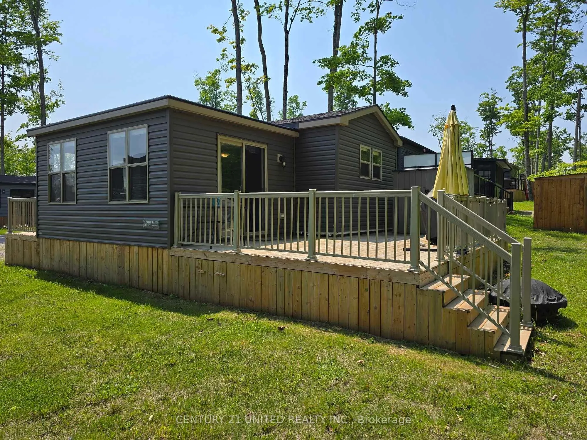 1235 Villiers Line, #46