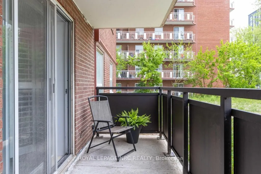 851 Queenston Road, #104