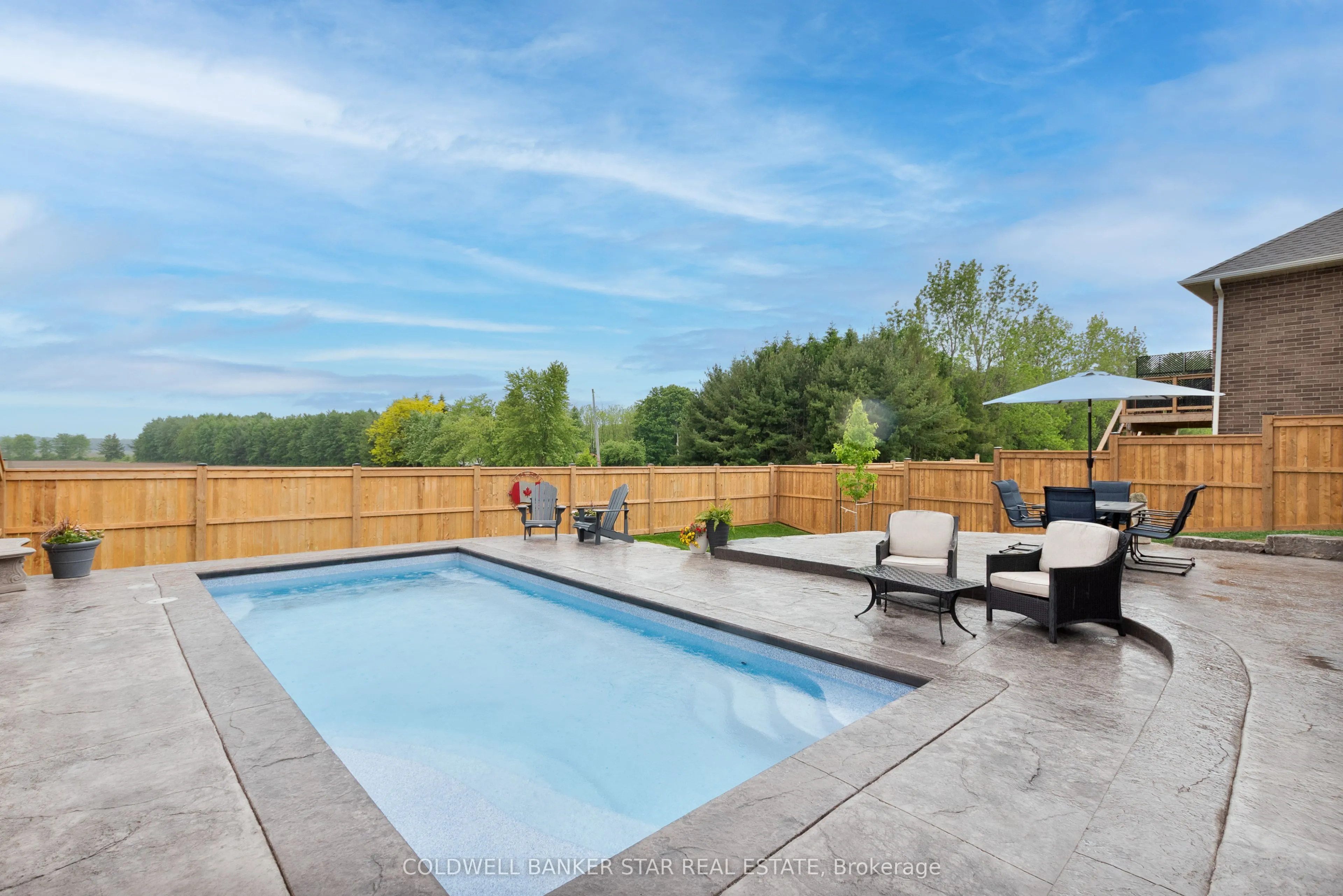 136 Graydon Drive