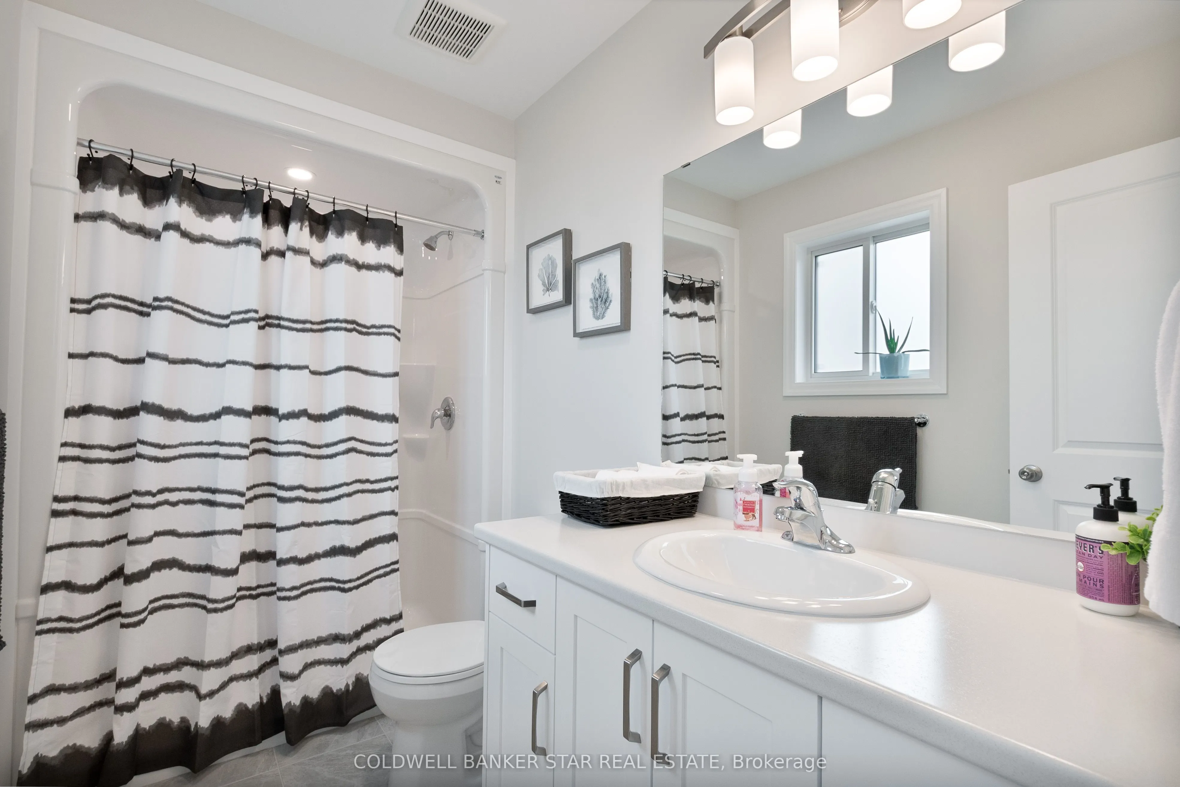 136 Graydon Drive