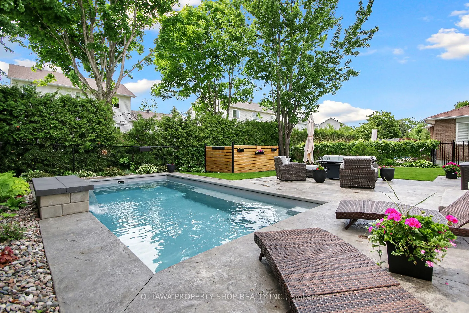 67 Crantham Crescent