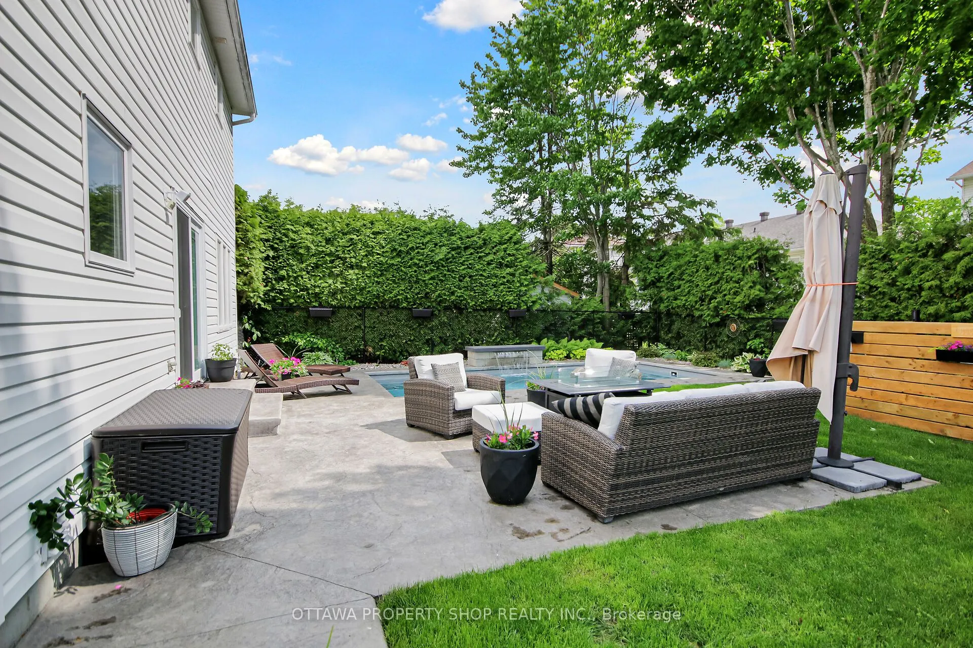 67 Crantham Crescent