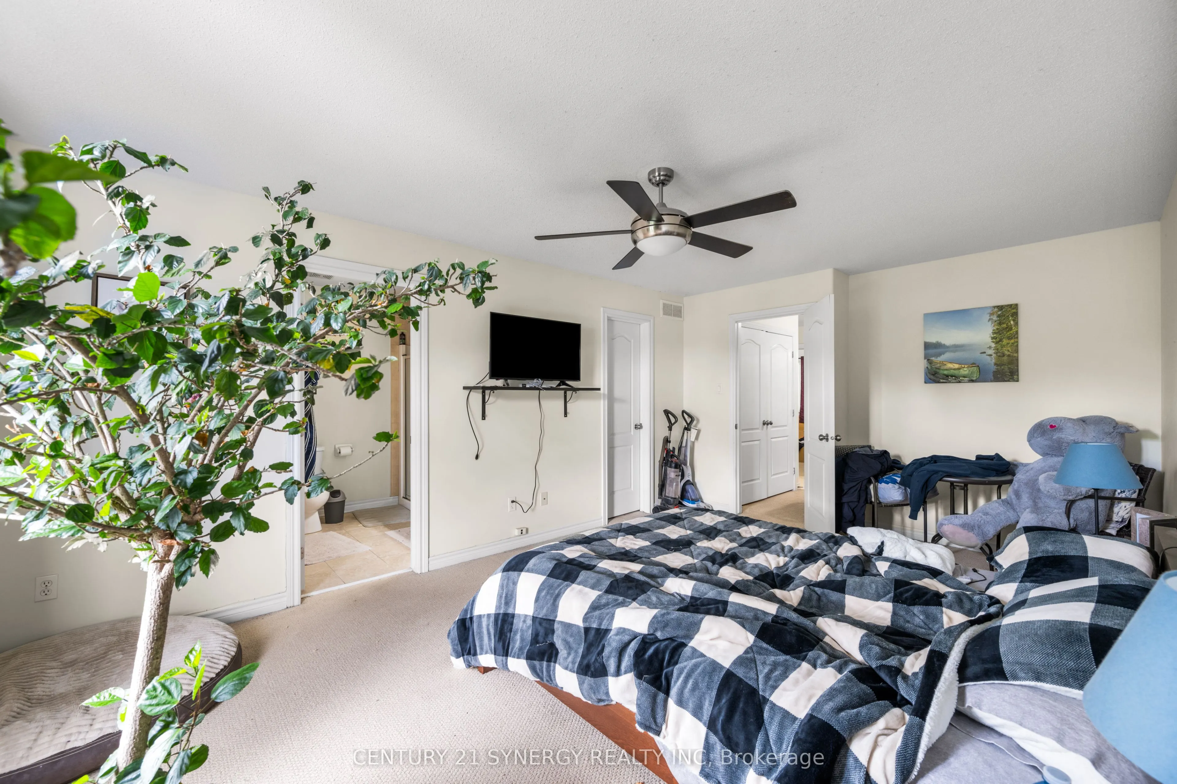 148 Talltree Crescent
