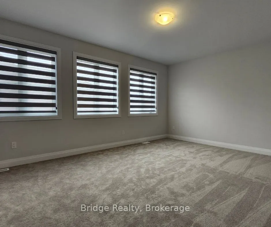 1439 Upper Thames Drive