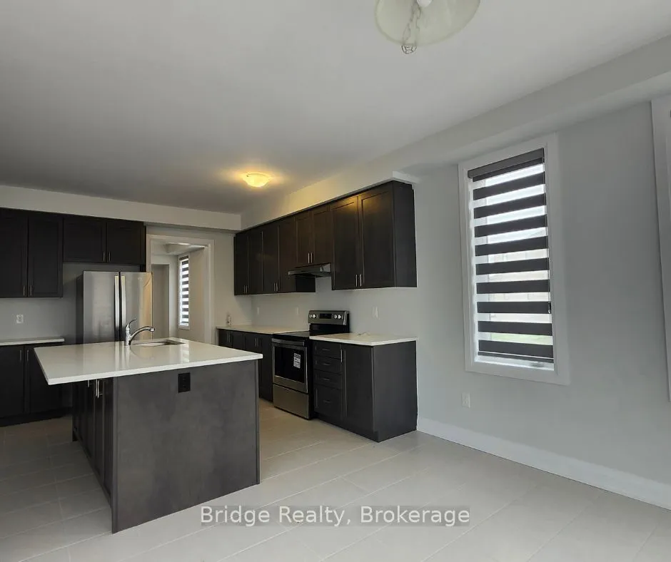 1439 Upper Thames Drive