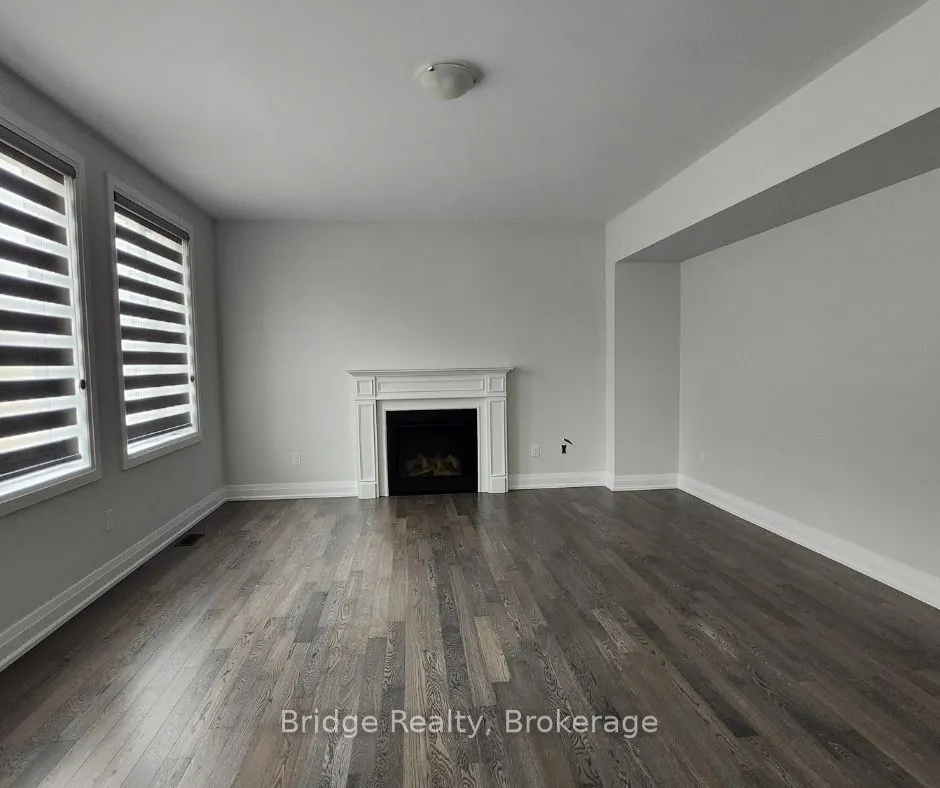 1439 Upper Thames Drive