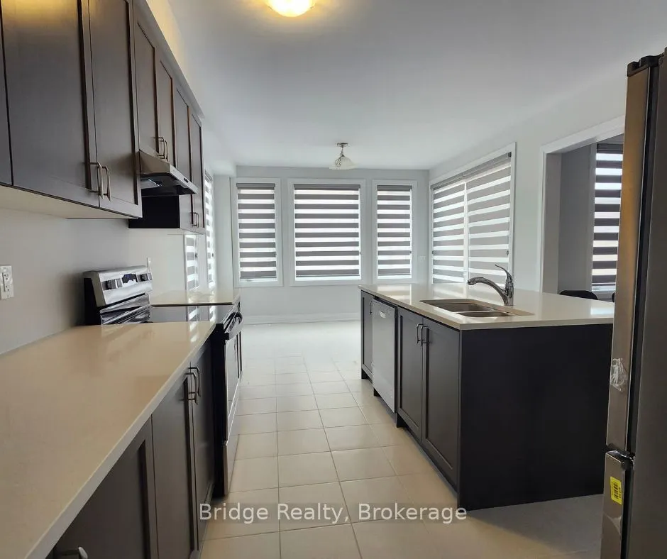 1439 Upper Thames Drive