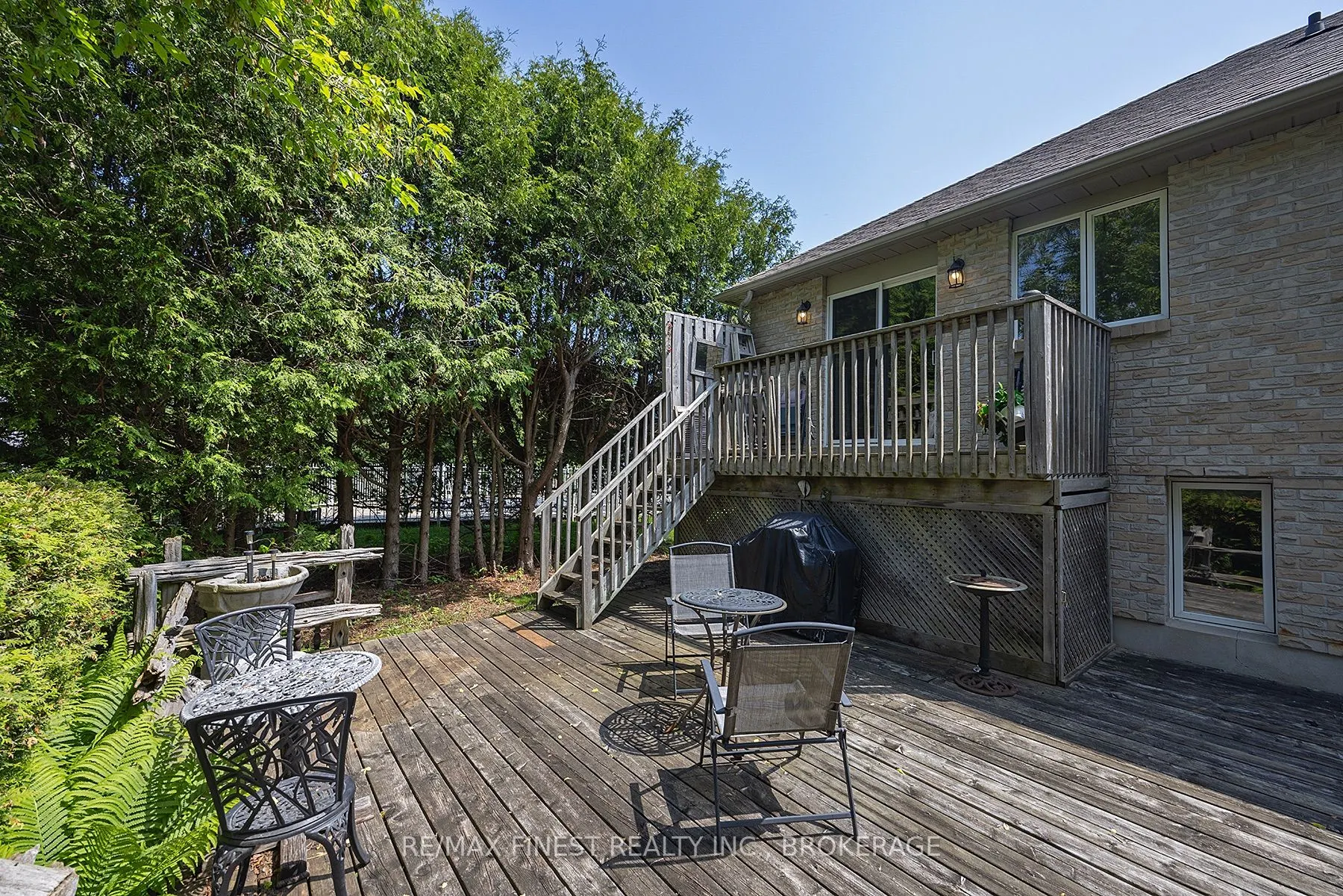 941 MALVERN Terrace
