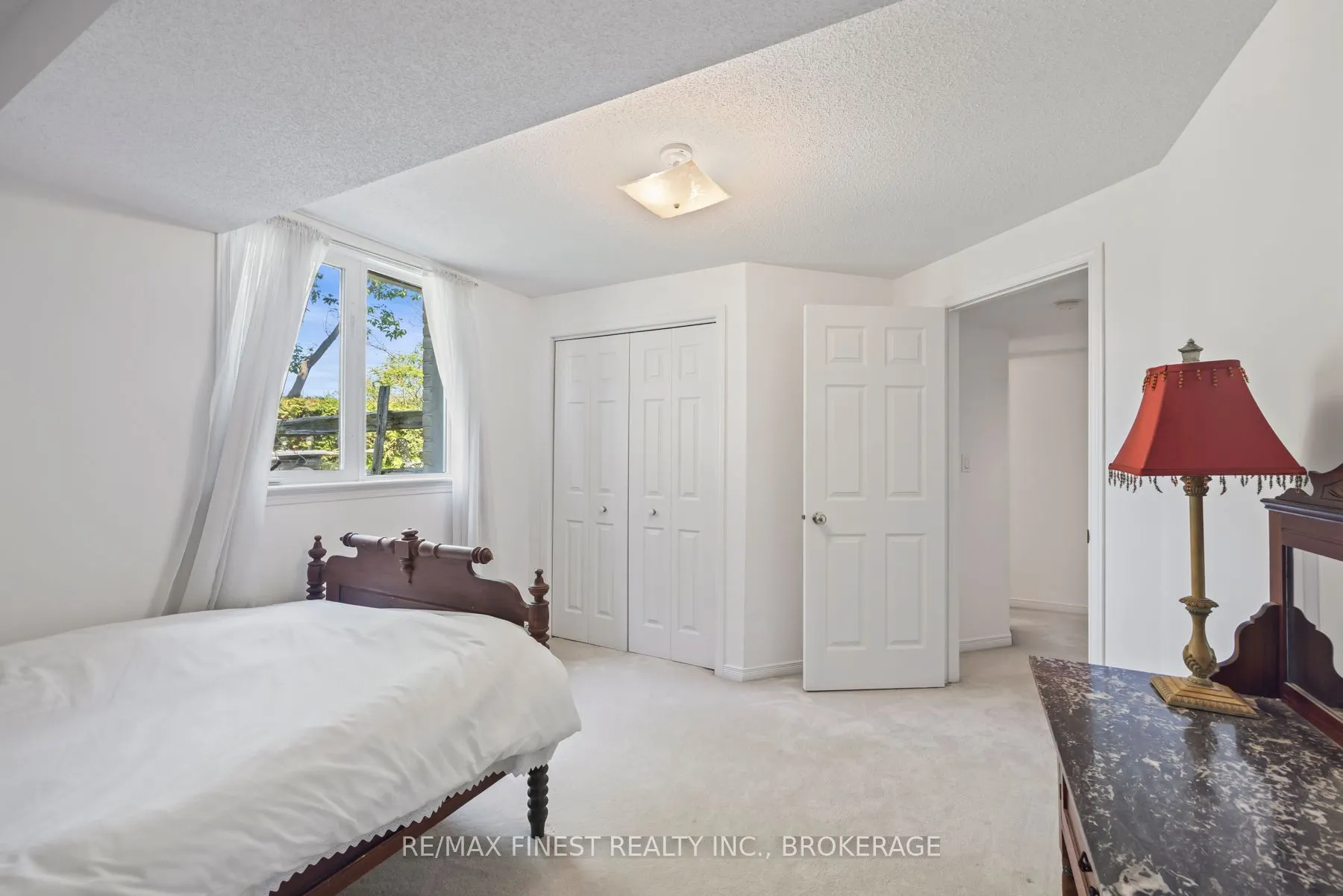 941 MALVERN Terrace