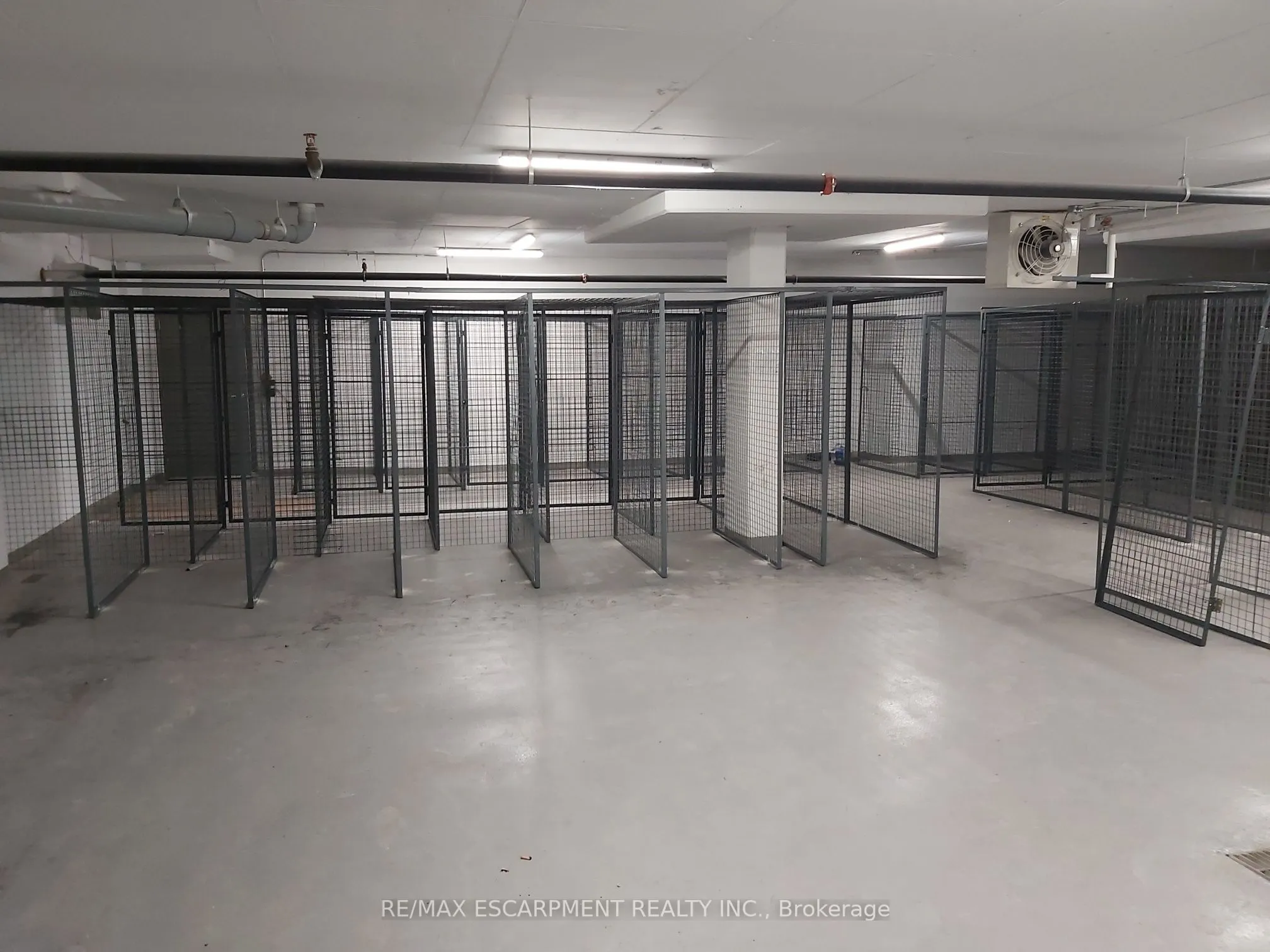 5055 Greenlane Road, #101