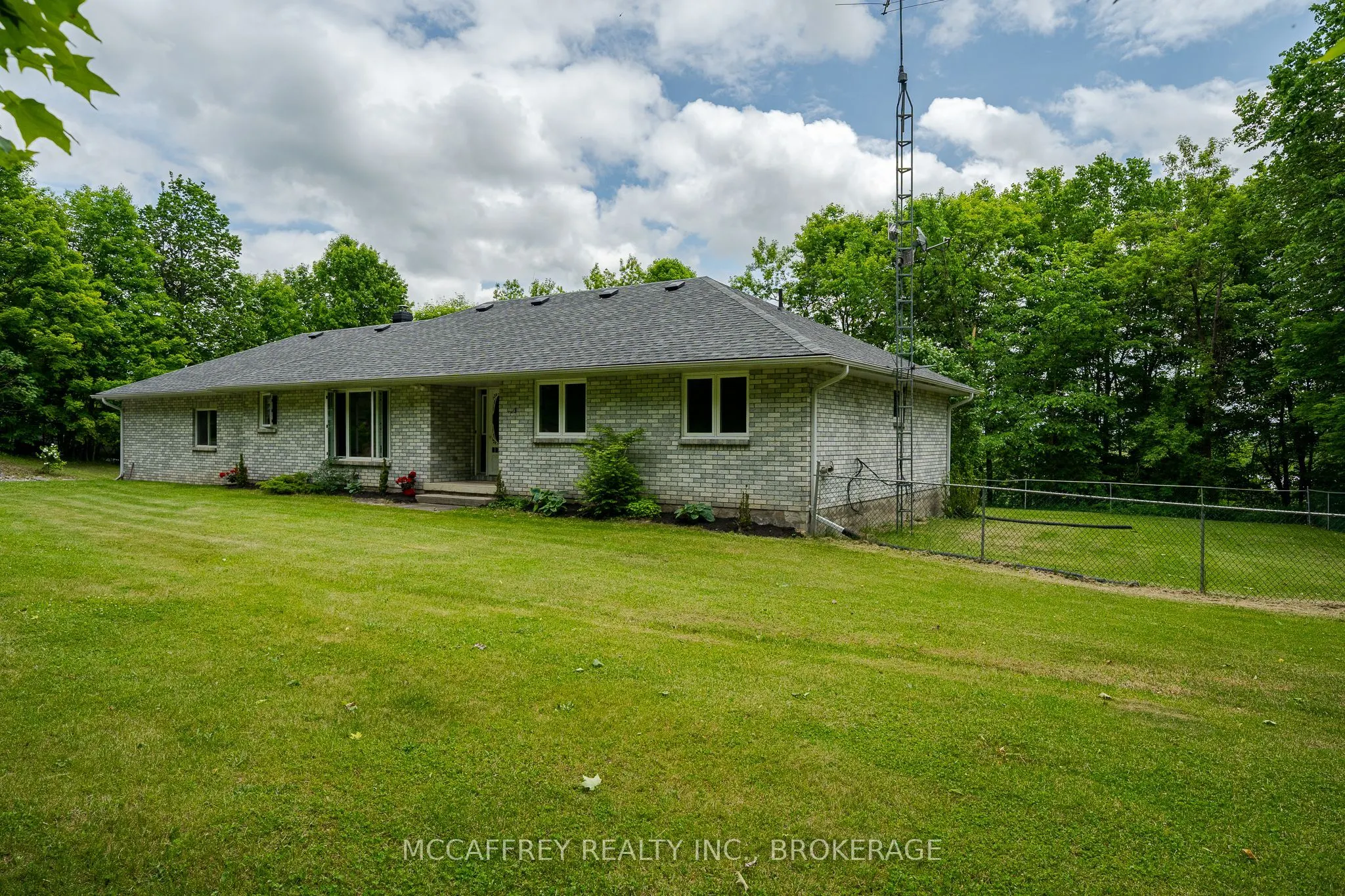 51 Luffman Road
