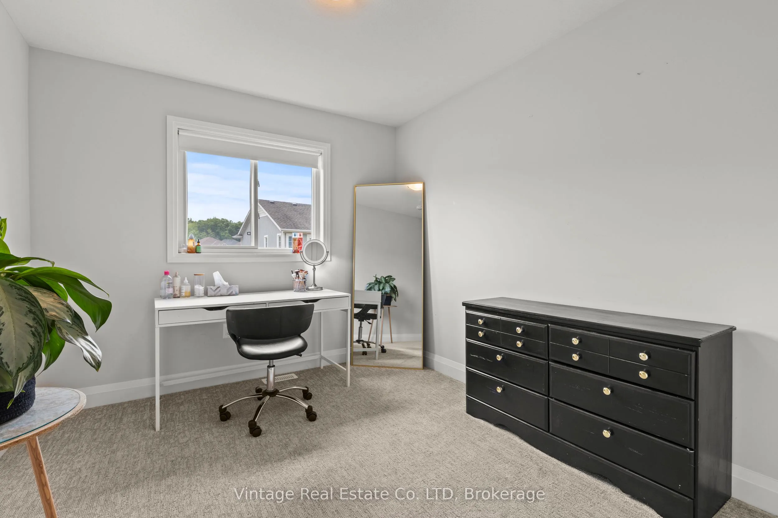 112 Bur Oak Drive