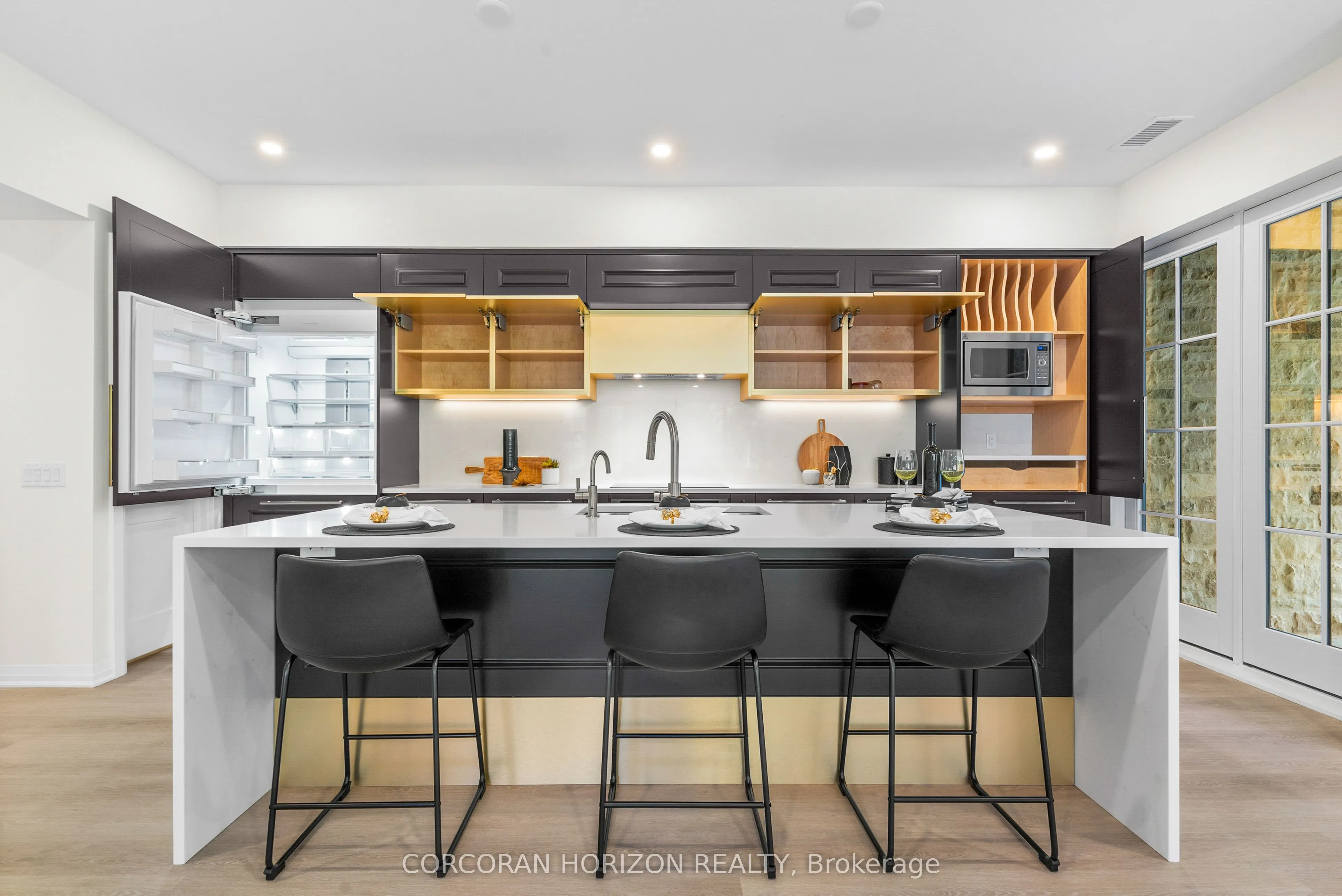 6523 Wellington 7 Road, #32