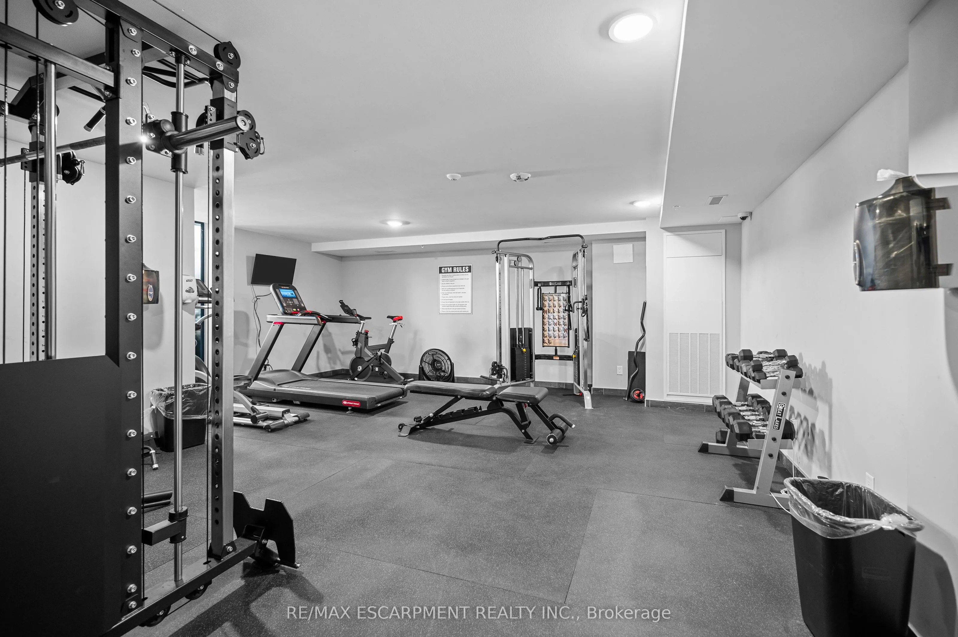 30 Hamilton Street S, #703