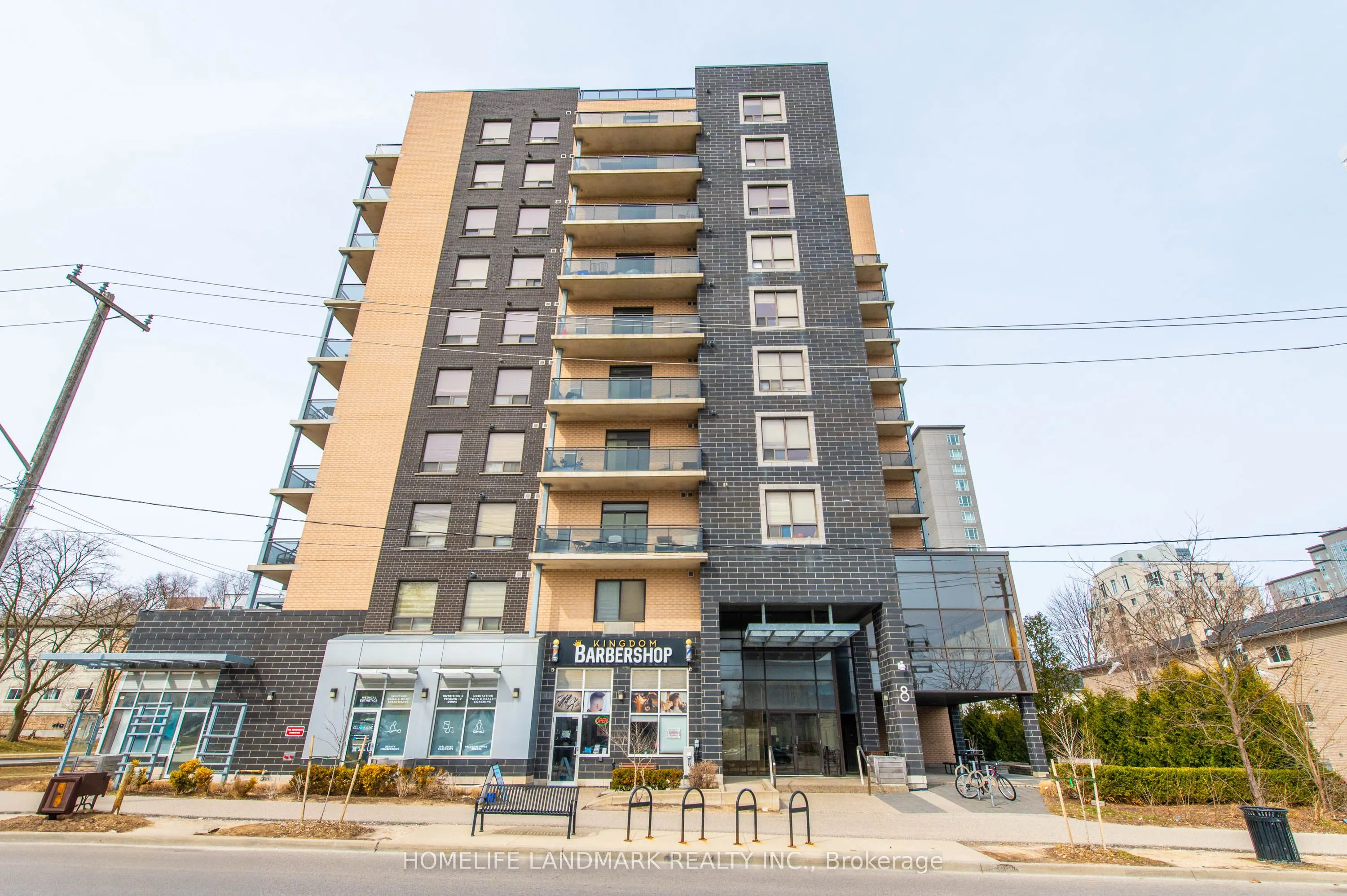 8 Hickory Street W, #901