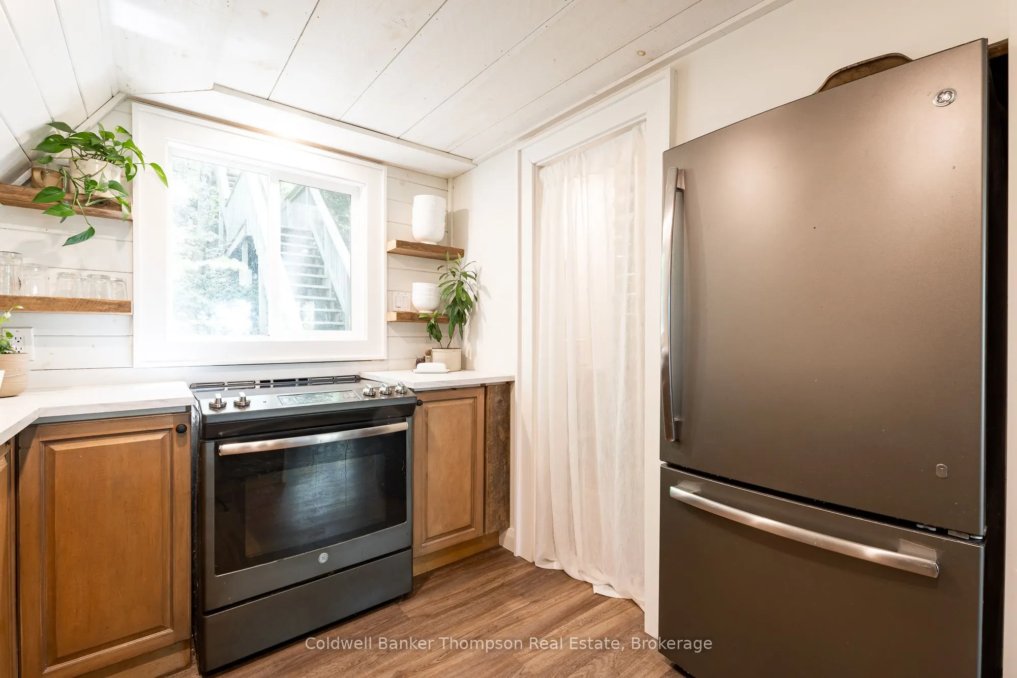 1258 WINDERMERE Road, #10