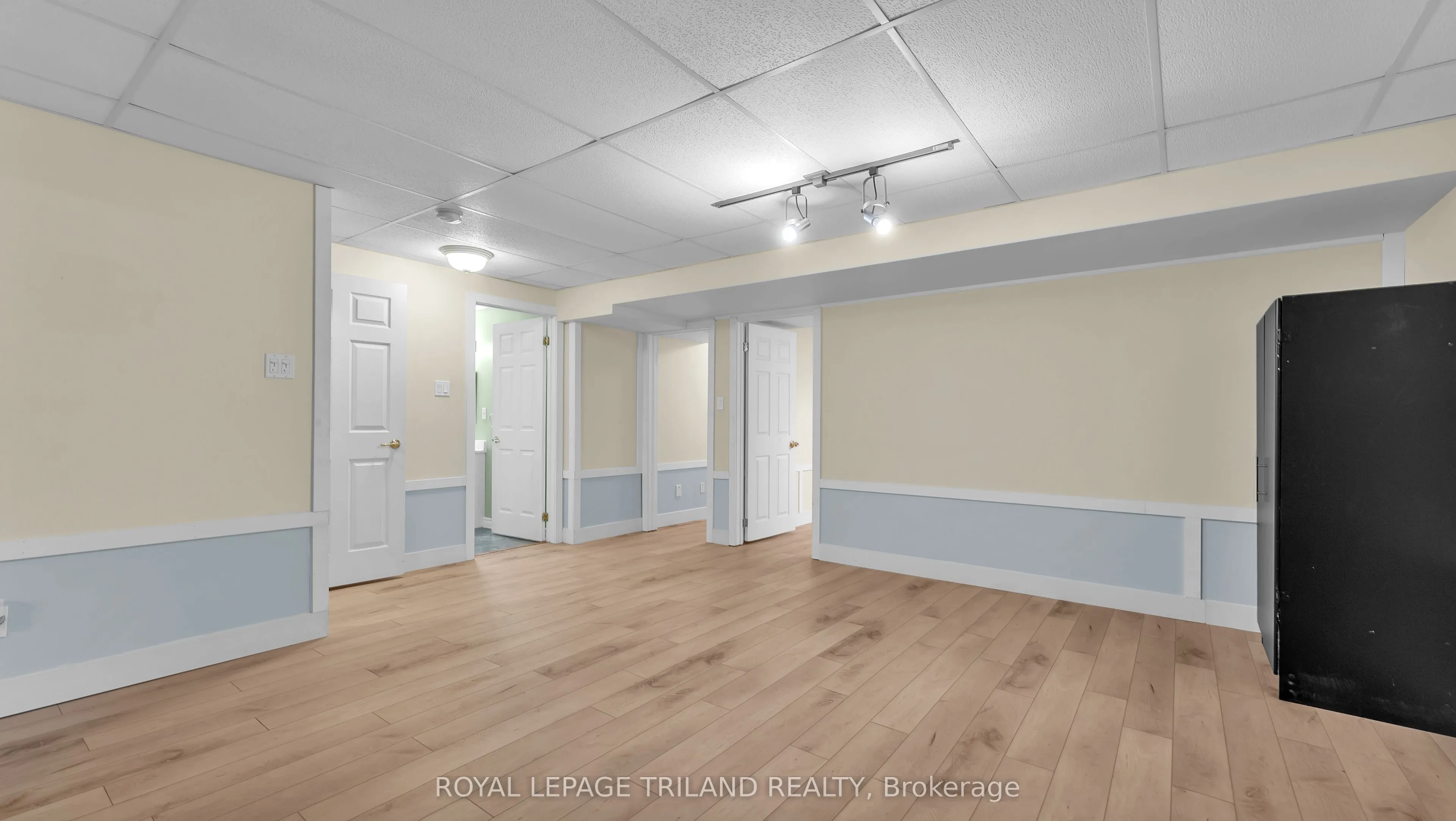 1574 RICHMOND Street #28