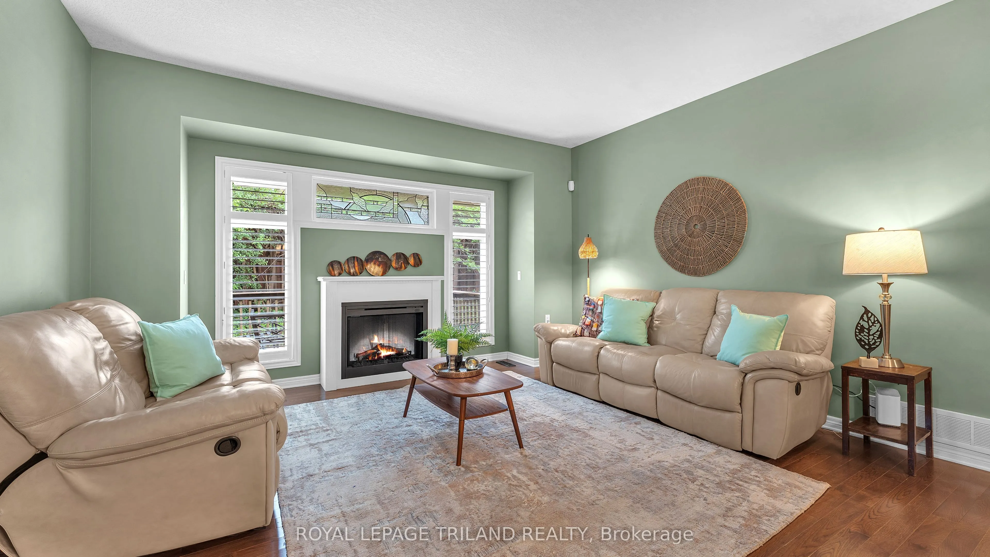 1574 RICHMOND Street #28