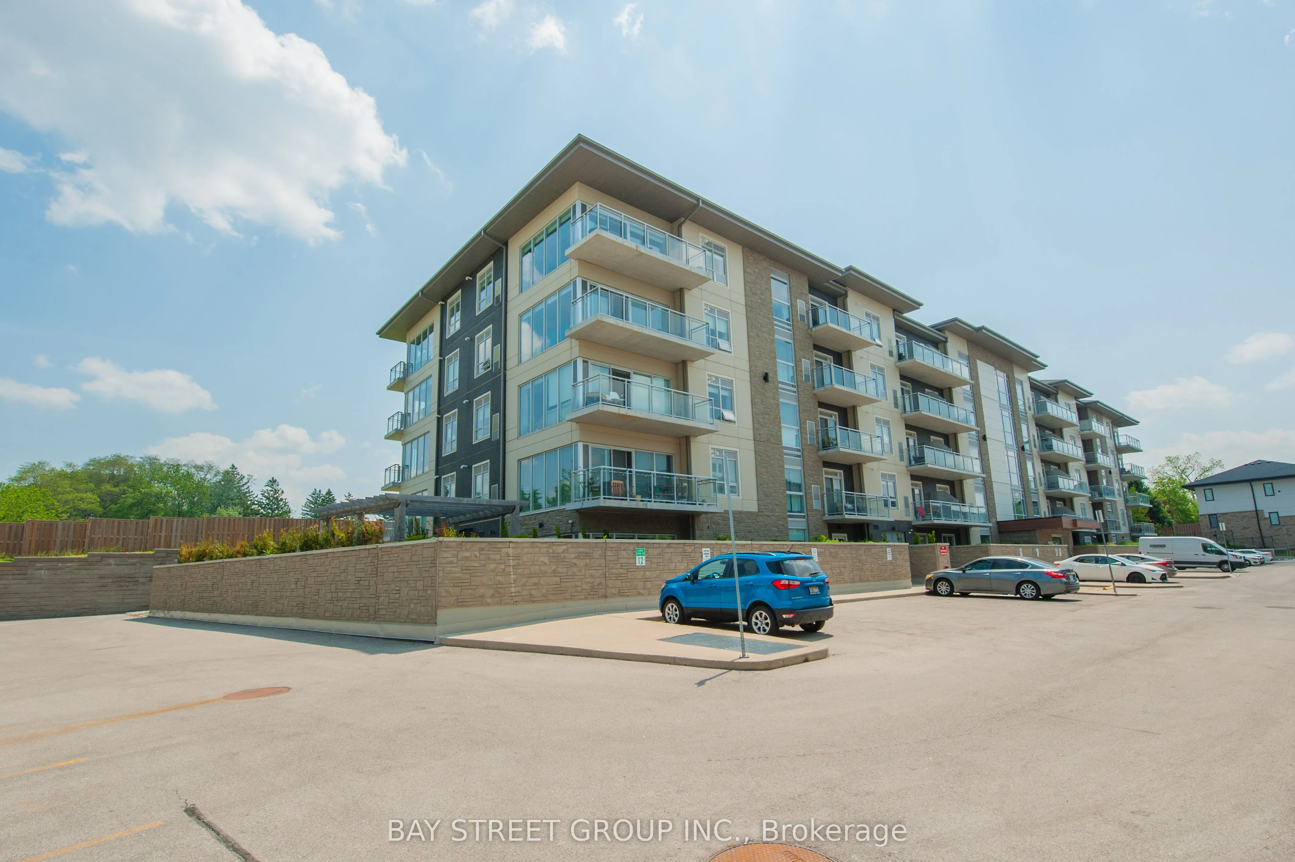 16 Markle Crescent, #209