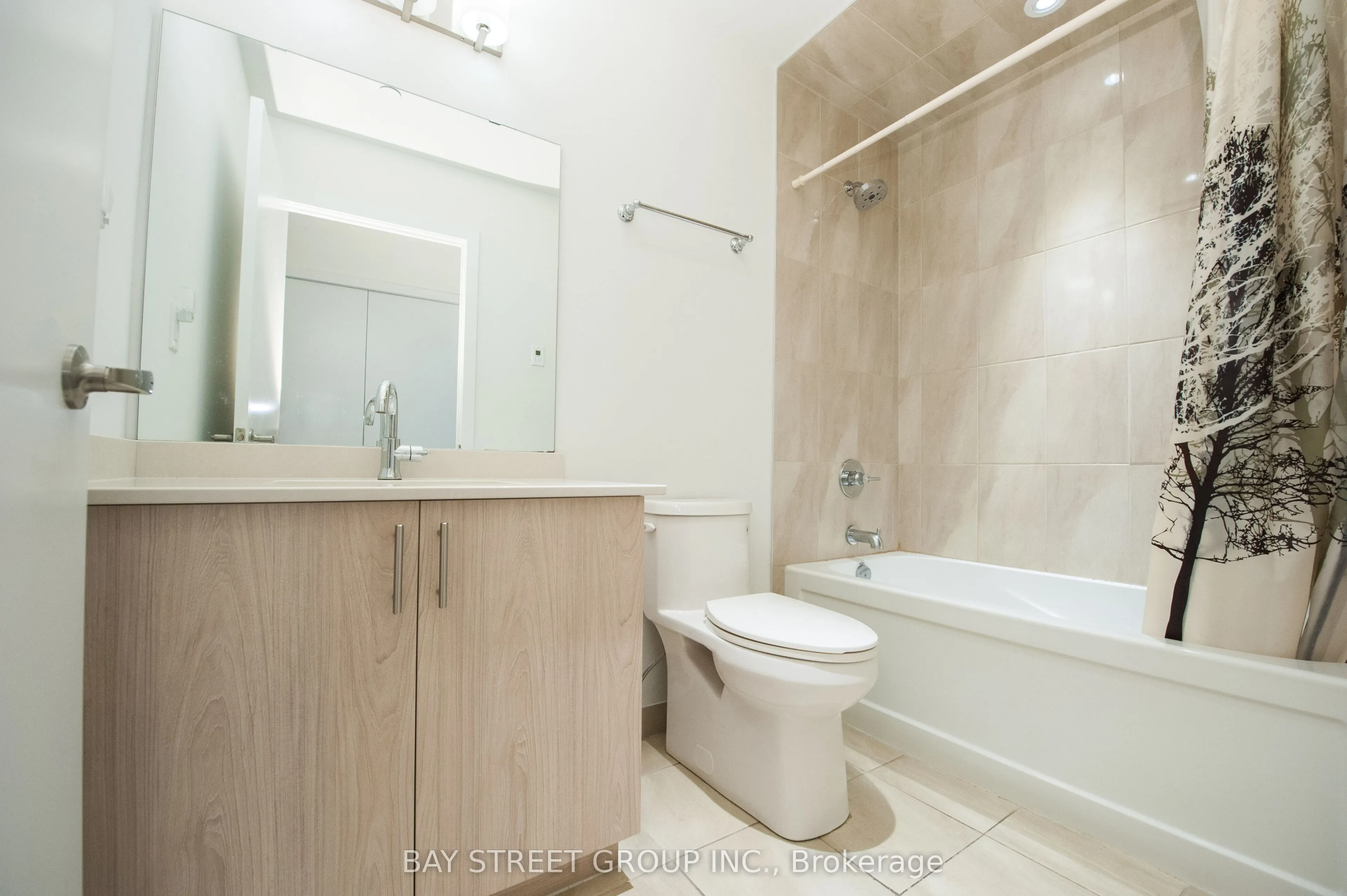 16 Markle Crescent, #209