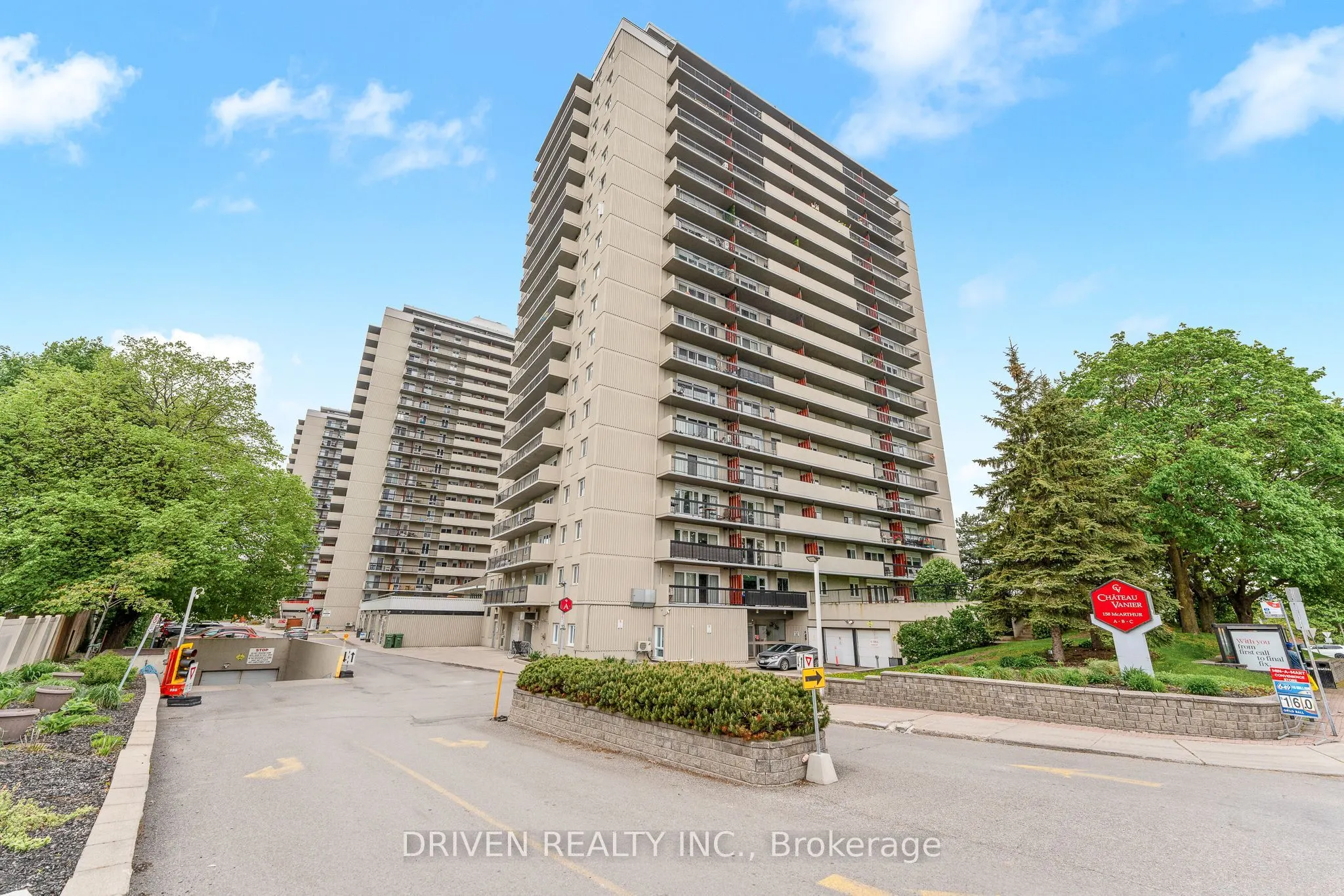 158A McArthur Avenue, #404