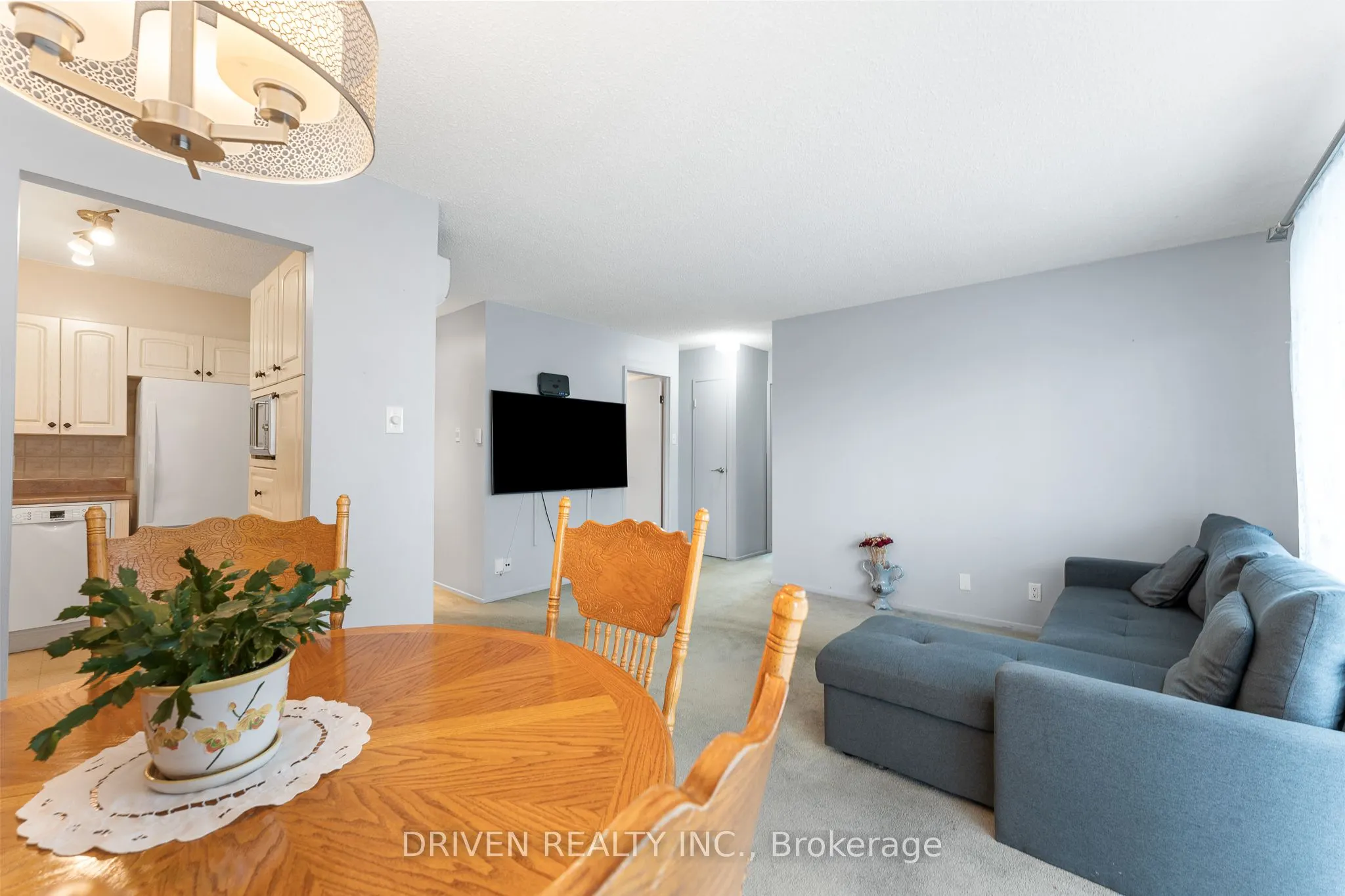 158A McArthur Avenue, #404