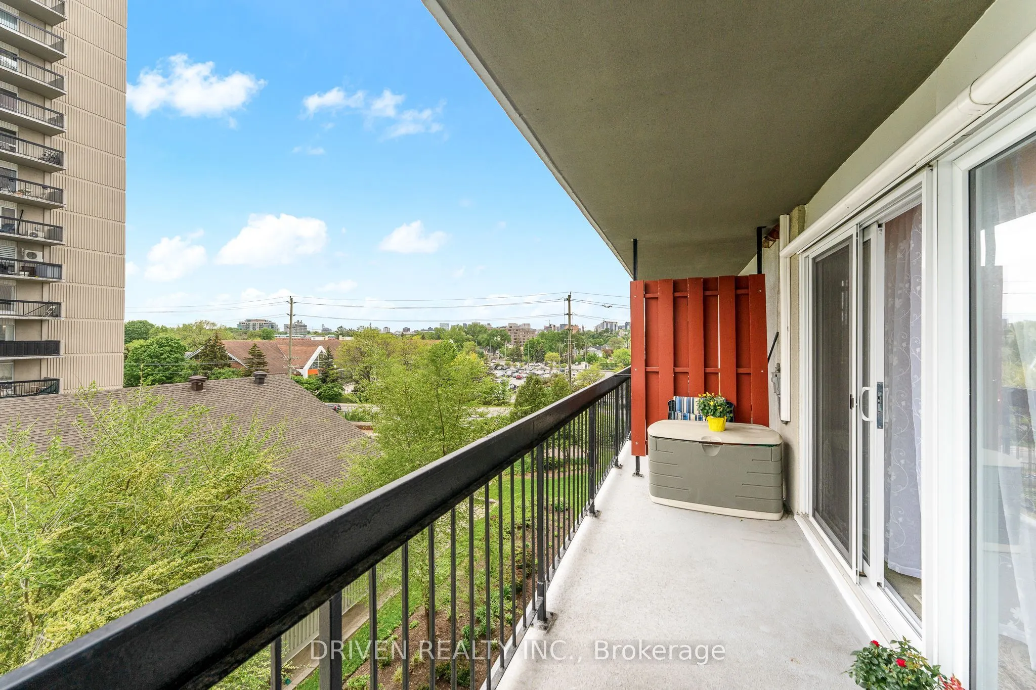 158A McArthur Avenue, #404