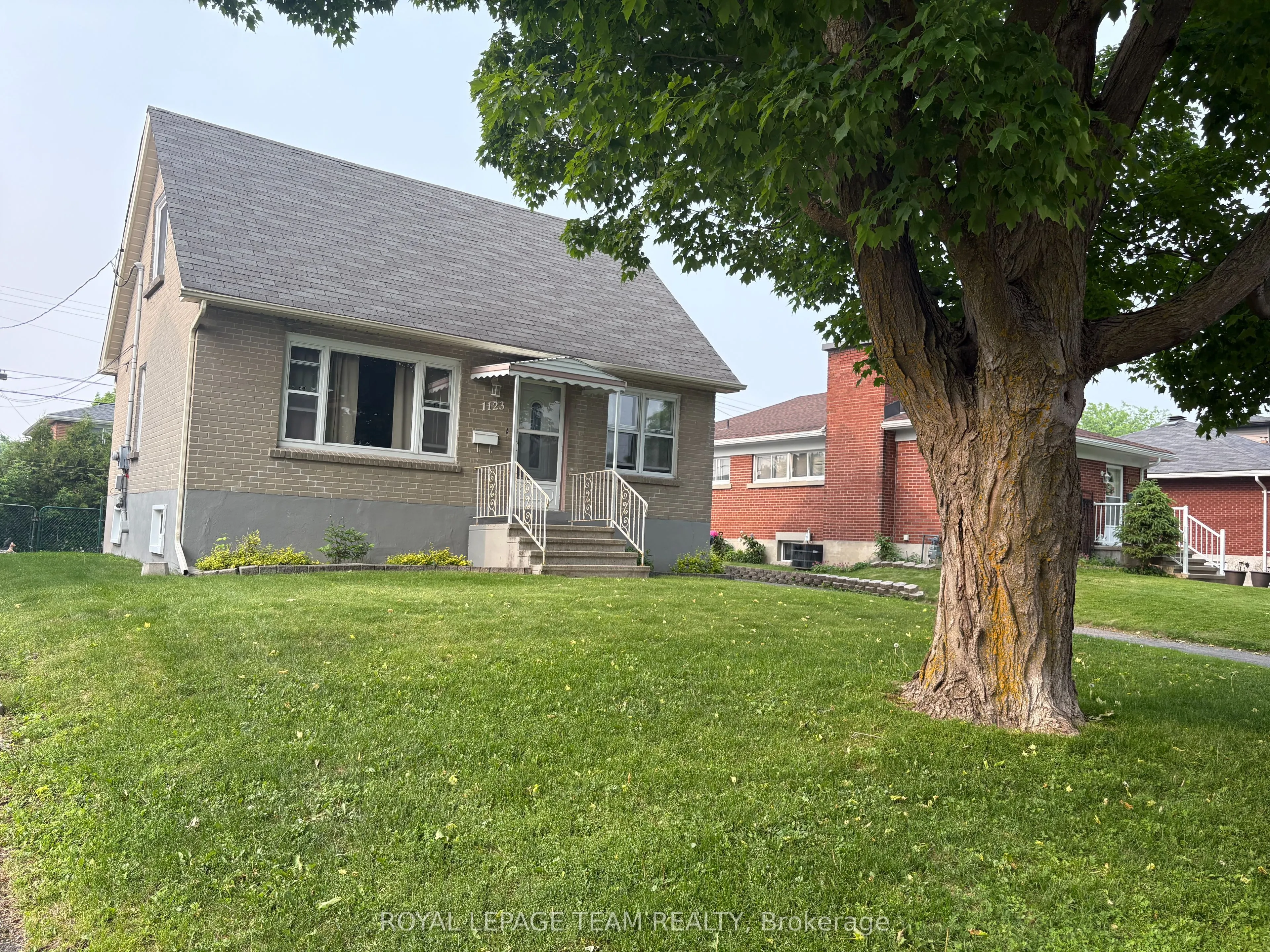 1123 Secord Avenue