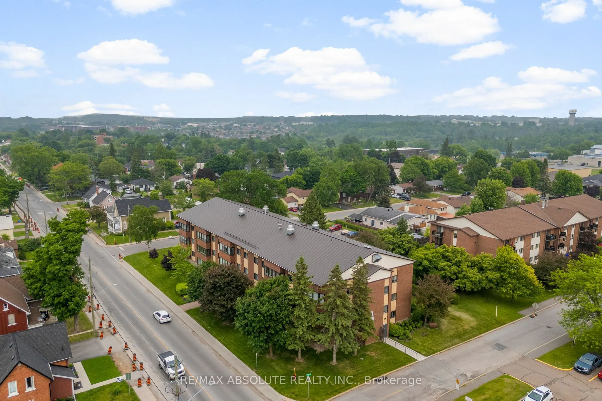 124 Daniel Street S, #301